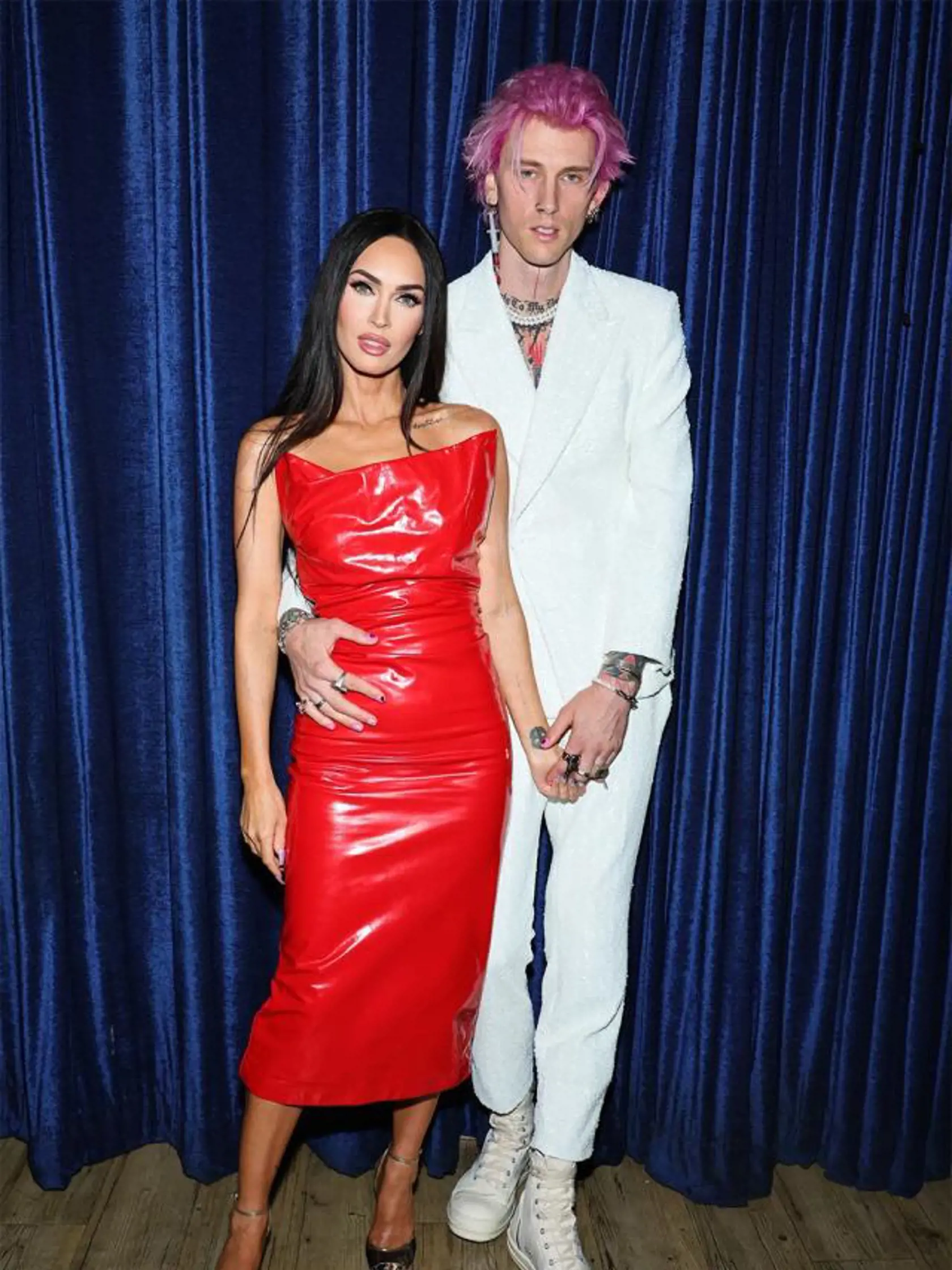 Megan Fox vždy upúta pozornosť fotografov.