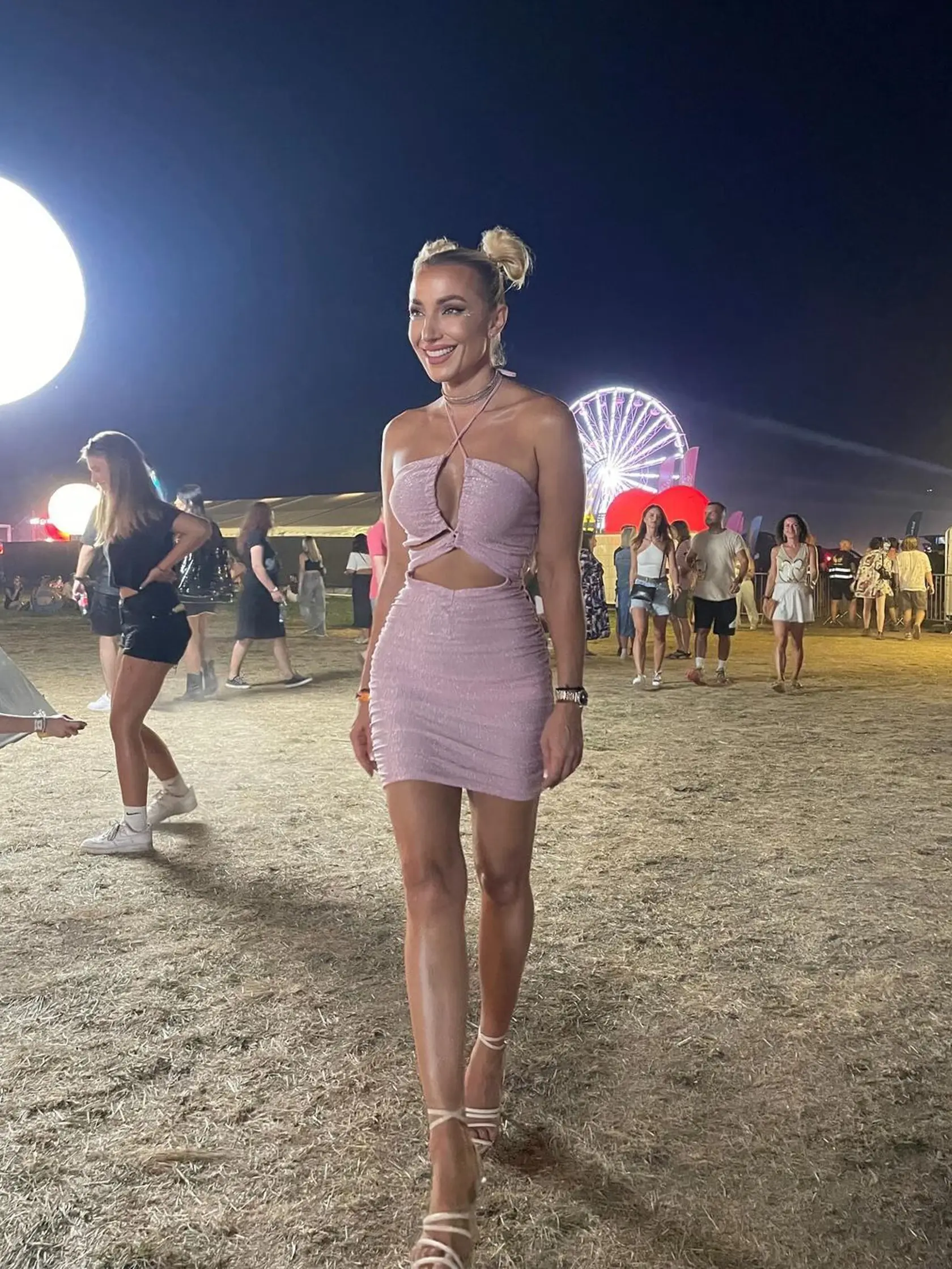 Festival Lovestream prilákal mnohé známe tváre. Na snímke moderátorka STVR SImona Simanová.