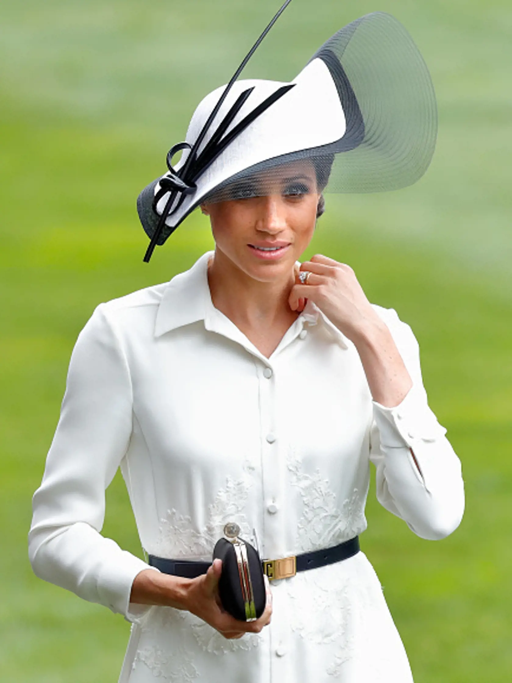 ASCOT, UNITED KINGDOM - JUNE 19: (EMBARGOED FOR PUBLICATION IN UK NEWSPAPERS UNTIL 24 HOURS AFTER CREATE DATE AND TIME) Meghan, Duchess of Sussex attends day 1 of Royal Ascot at Ascot Racecourse on June 19, 2018 in Ascot, England. (Photo by Max Mumby/Indigo/Getty Images)