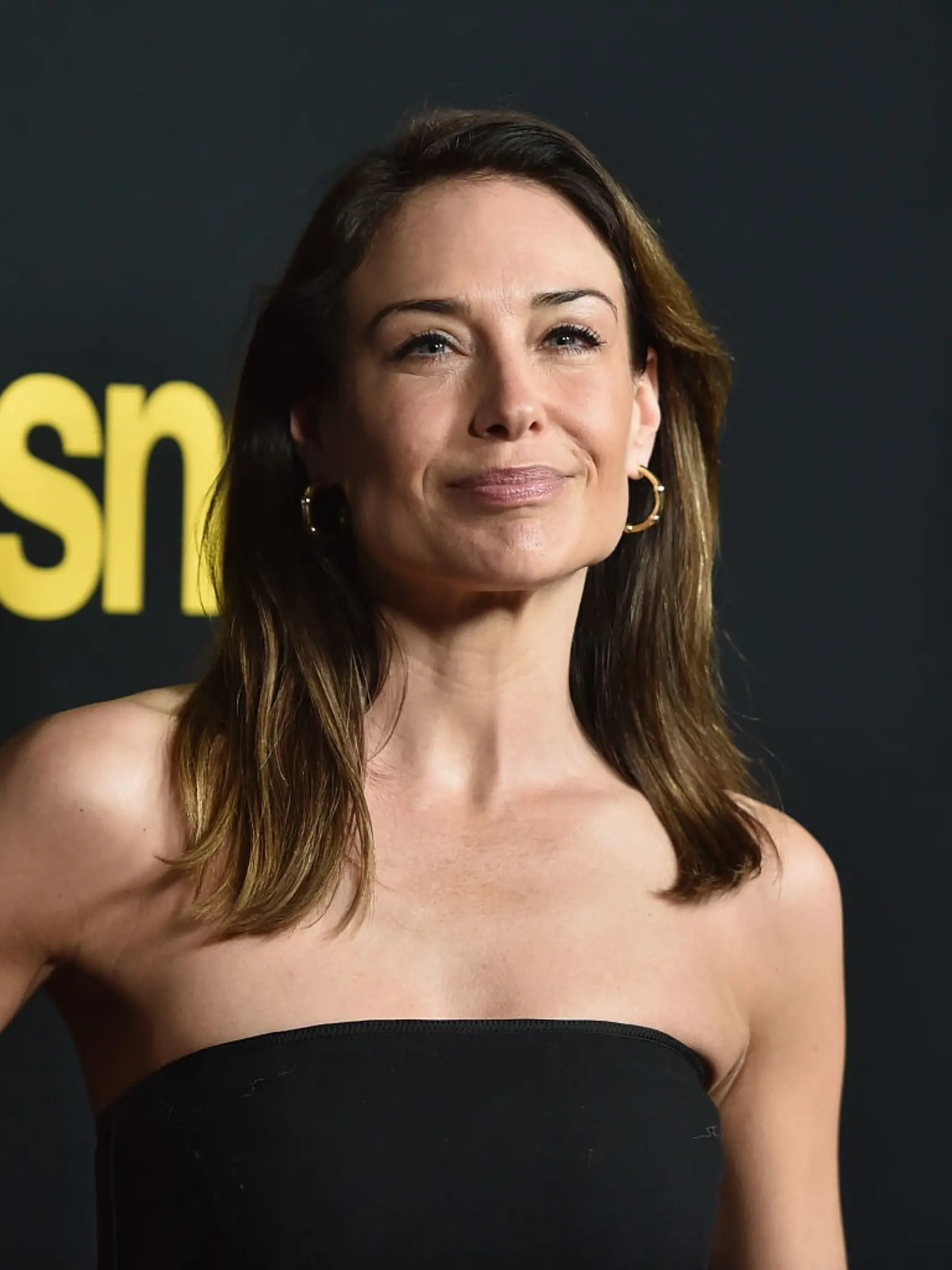 Claire Forlani