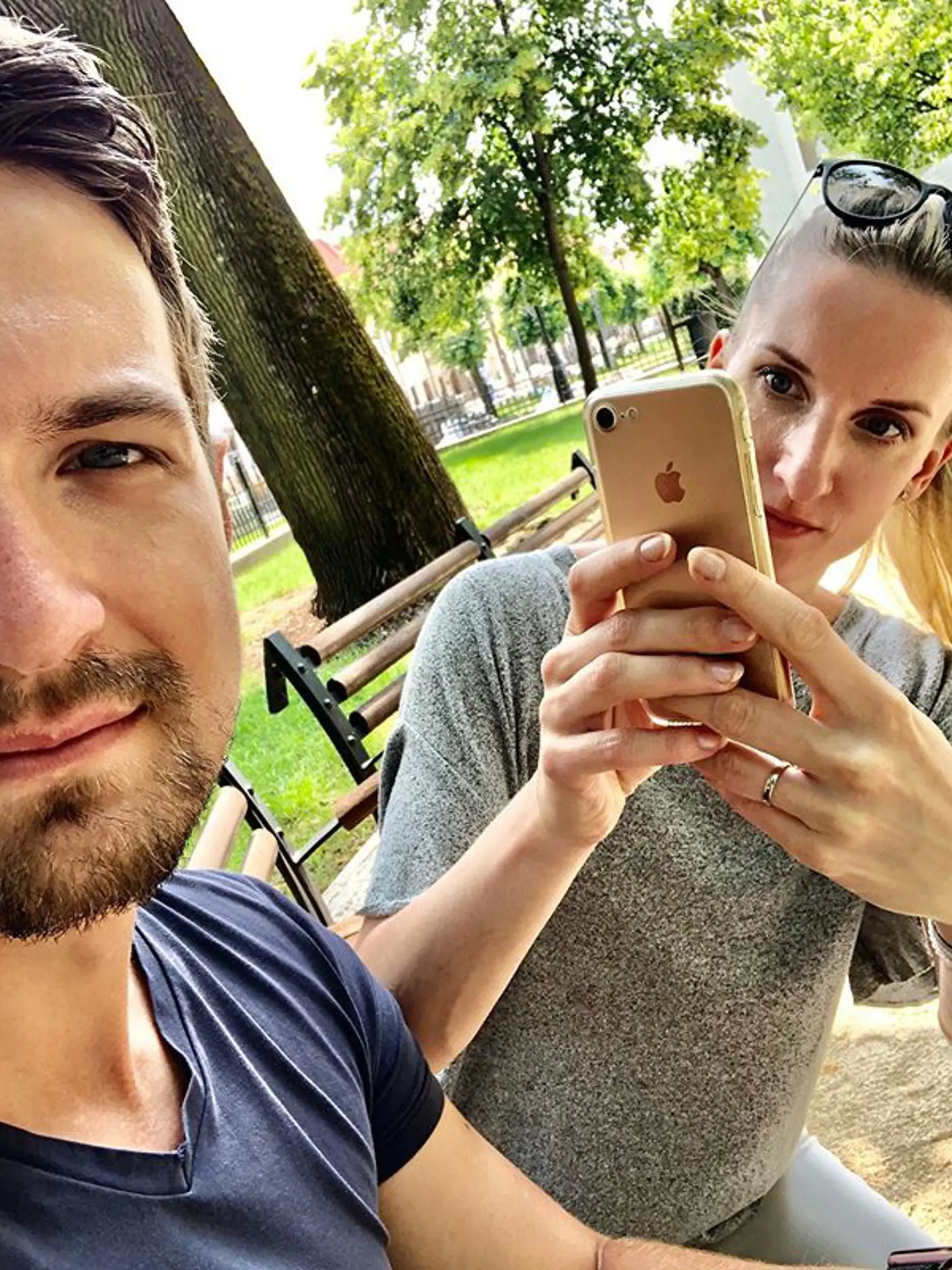 Adela Vinczeová a Viktor Vincze na chalúpke