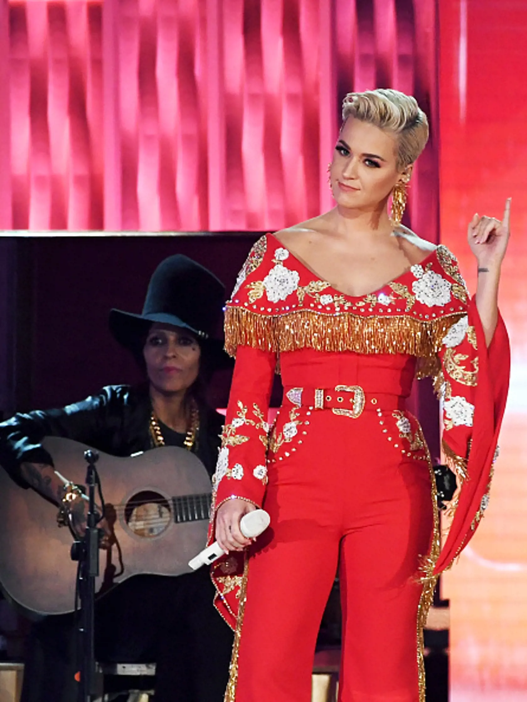 LOS ANGELES, CA - FEBRUARY 10:  Katy Perry performs onstage during the 61st Annual GRAMMY Awards at Staples Center on February 10, 2019 in Los Angeles, California.  (Photo by Kevin Winter/Getty Images for The Recording Academy)