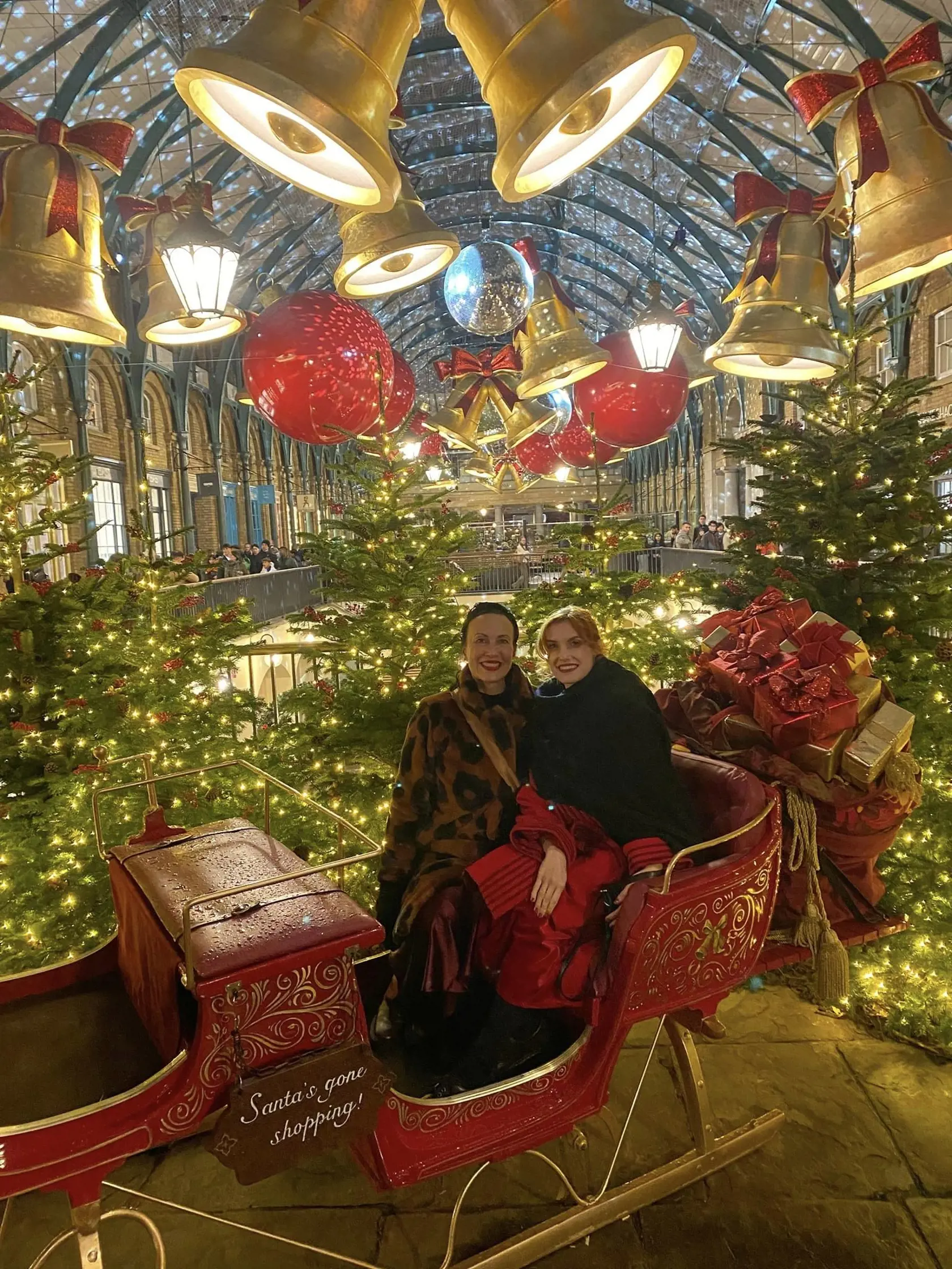 Vianoce s mamou v Londýne, kde Tereza dlhodobo pôsobí.