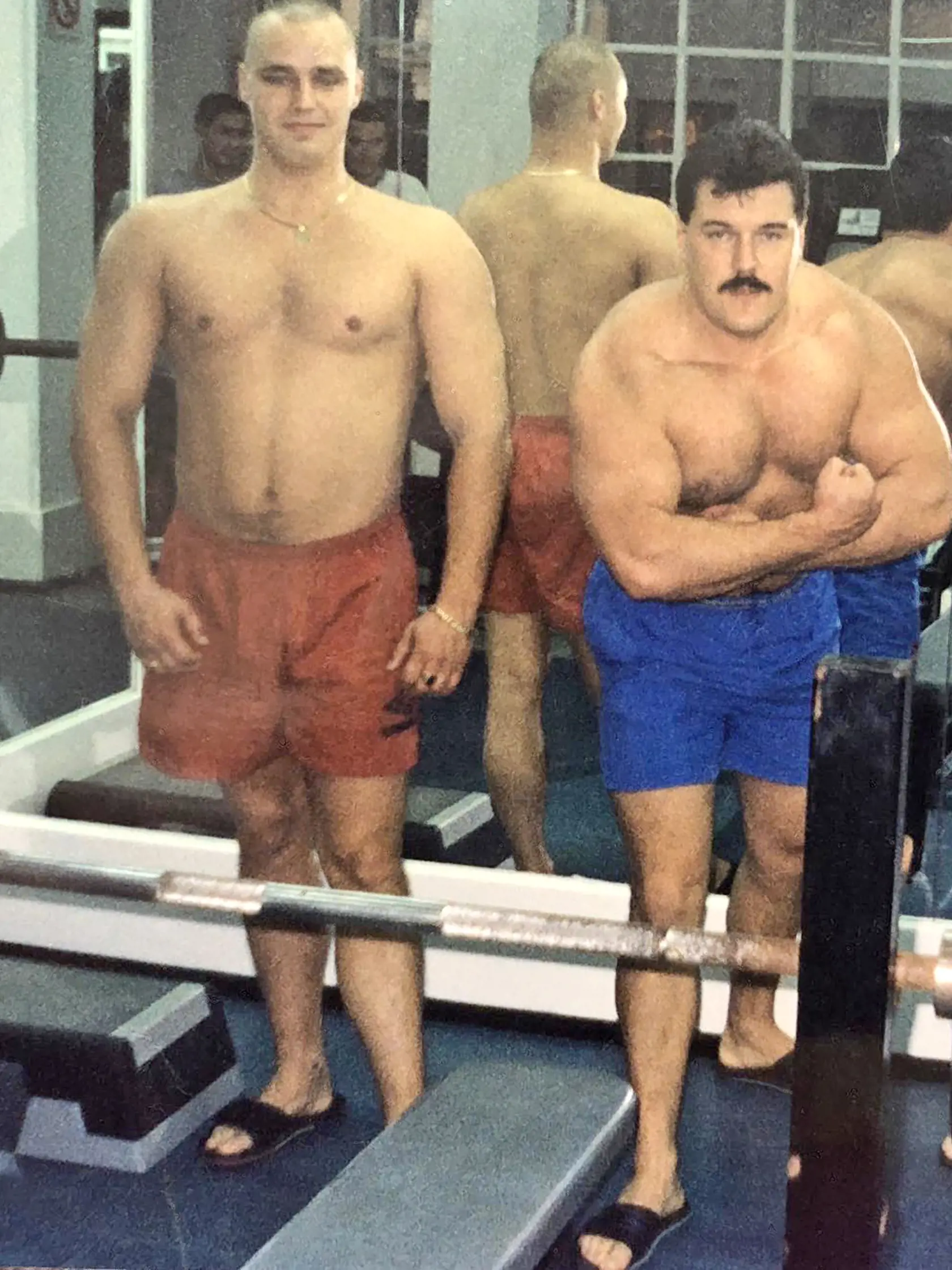 Mal službu v kuchyni. Černák (vpravo) si nikdy nenechal skákať po hlave.