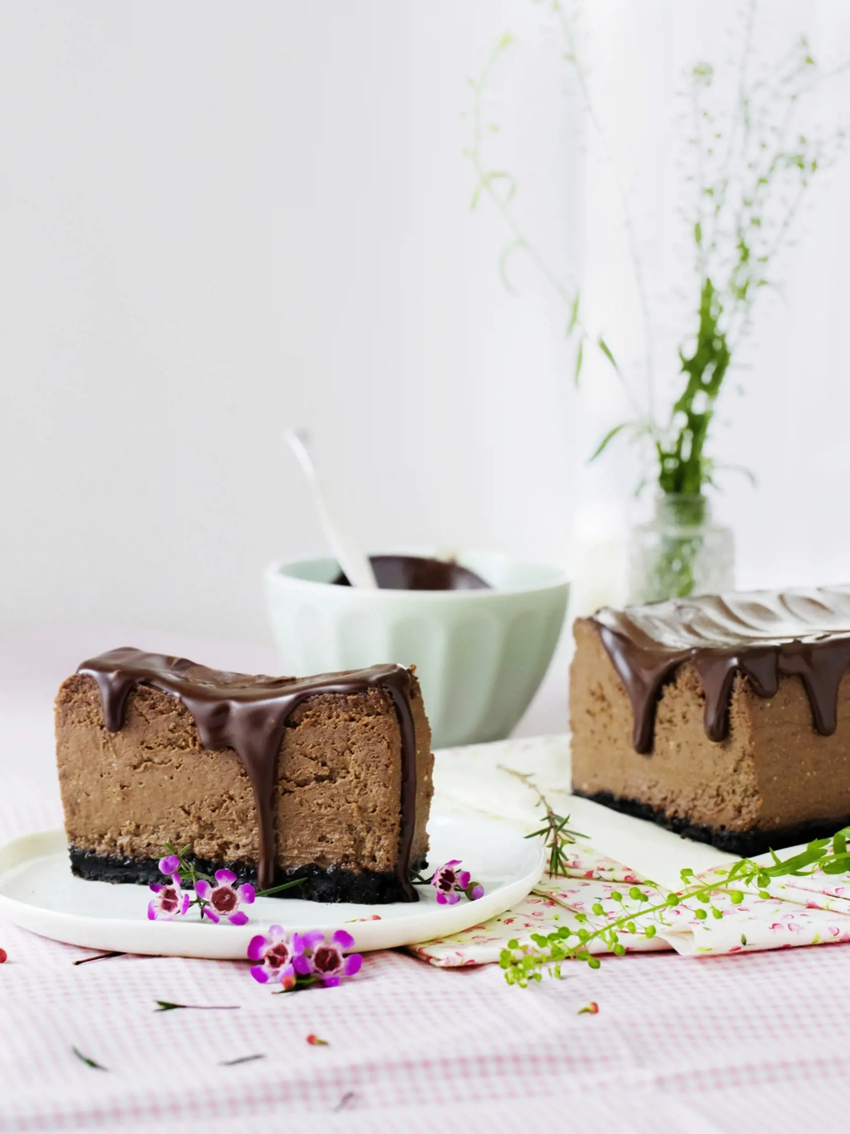 Čokoládový cheesecake s polevou