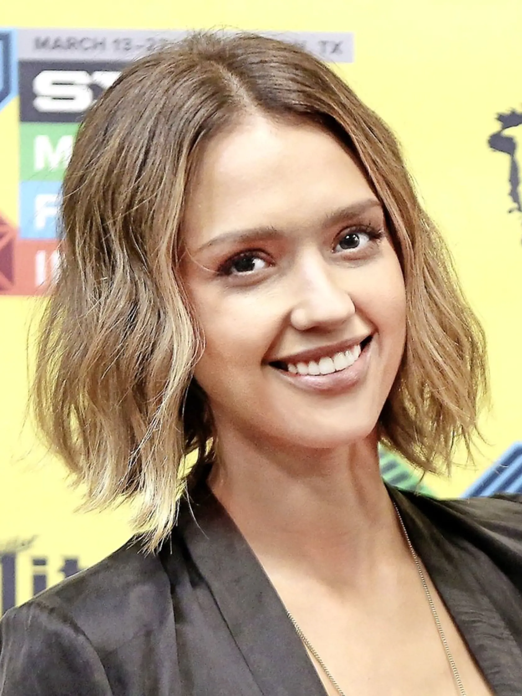 Jessica Alba (34)