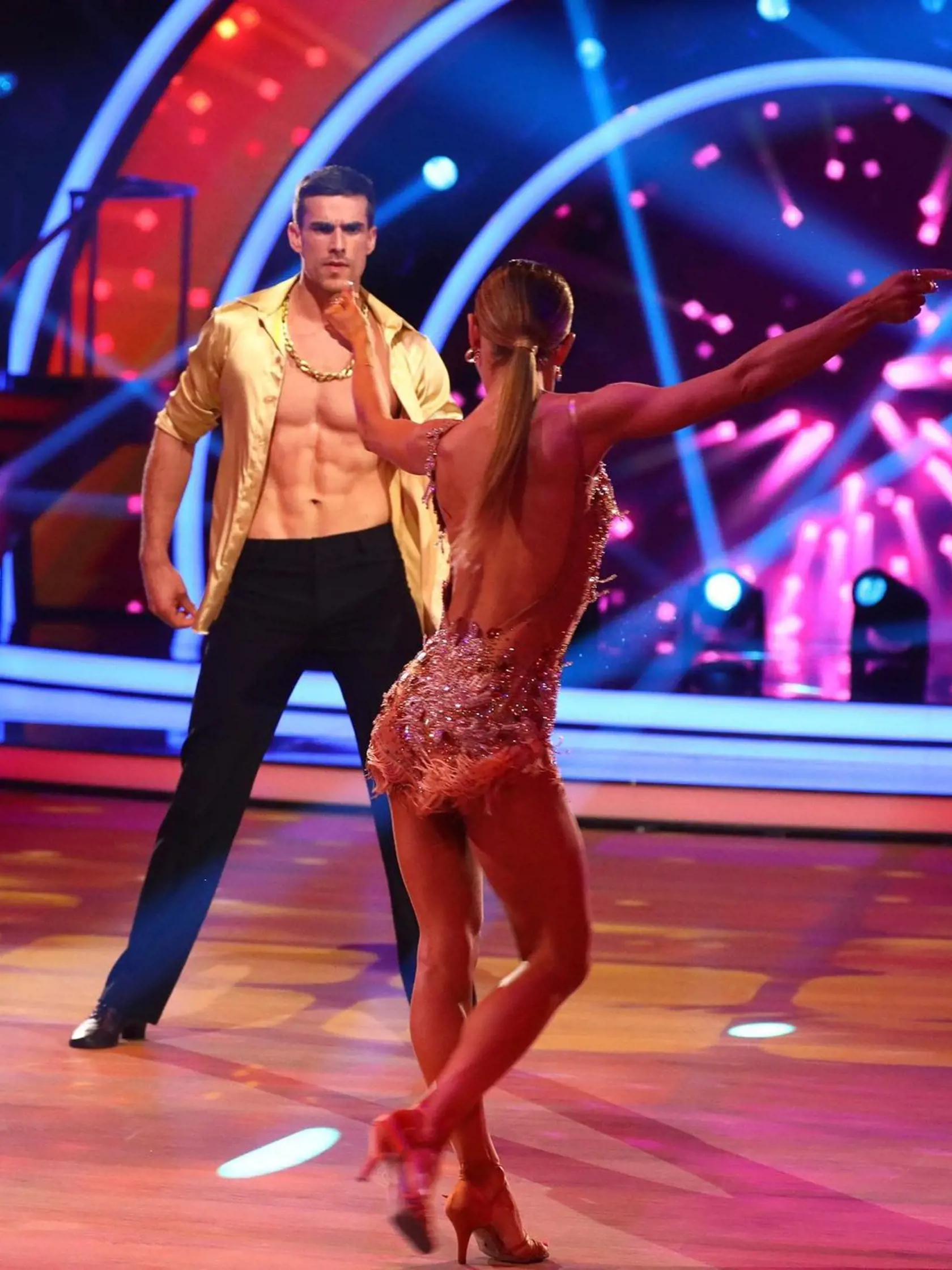 Adam v Let´s Dance patrí k najlepším tanečníkom.