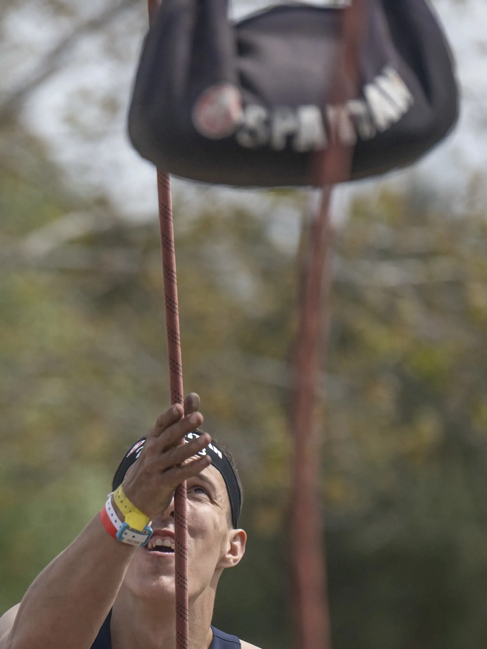 Snímka z podujatia Spartan race 2024 v areáli Vojenského technického a skúšobného ústavu (VTSÚ) Záhorie pri Senici 28. apríla 2024