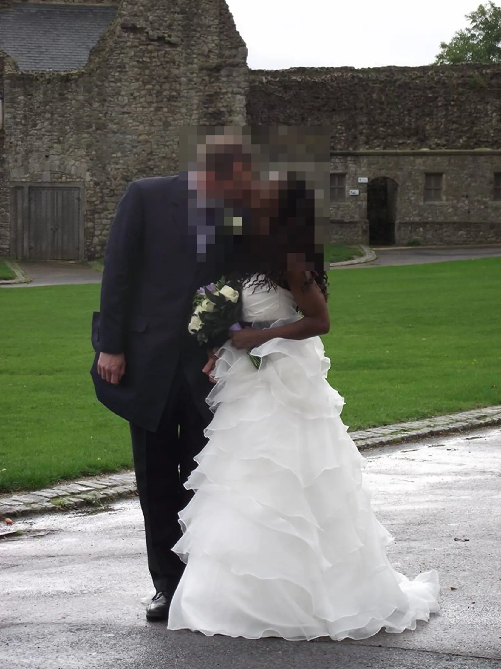 Údajne má ísť o tento manželský pár. Milan a jeho žena Siobham majú byť spolu od roku 2013.