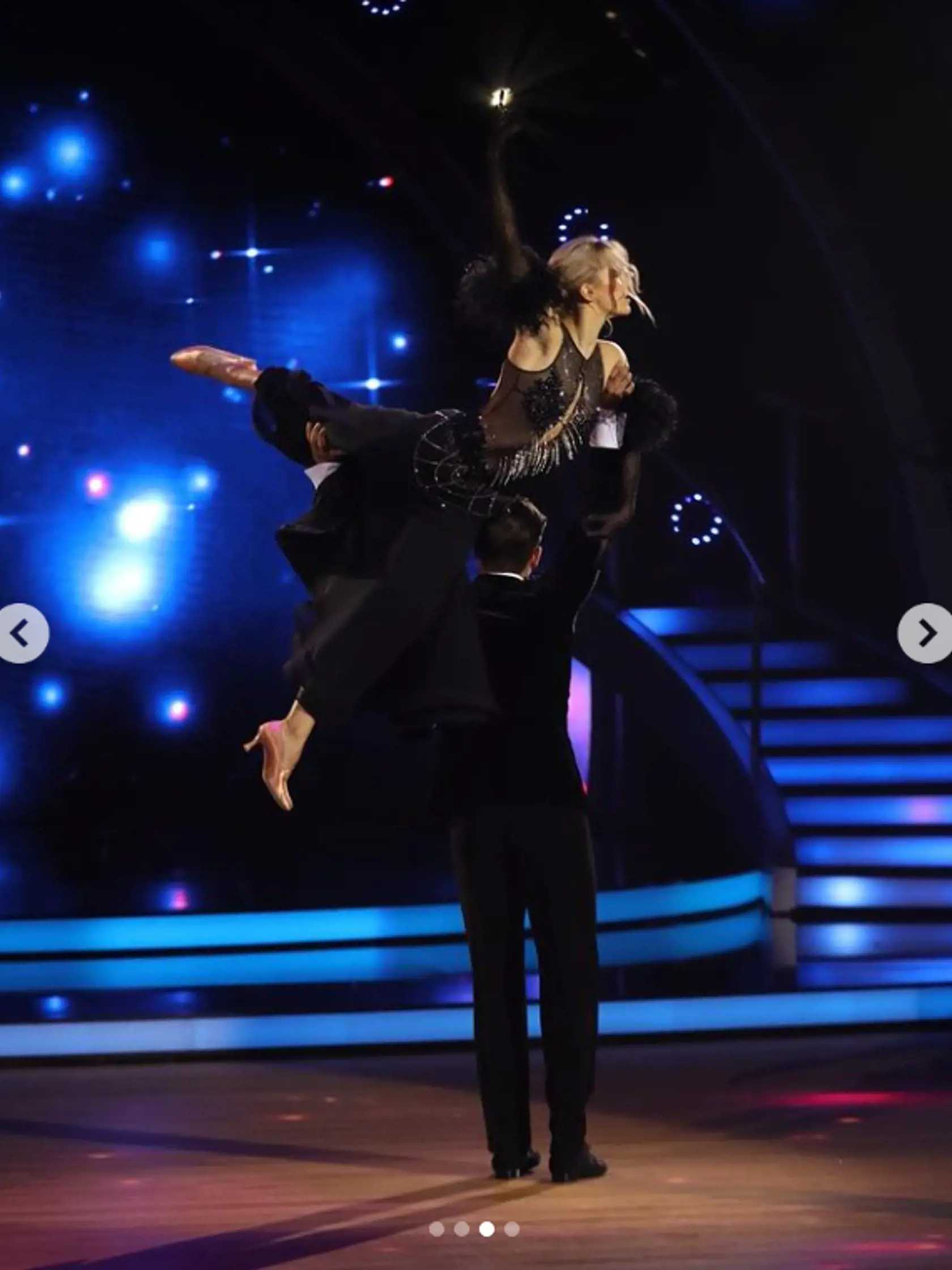 Jakub a Eliška zatancovali nádherný waltz.