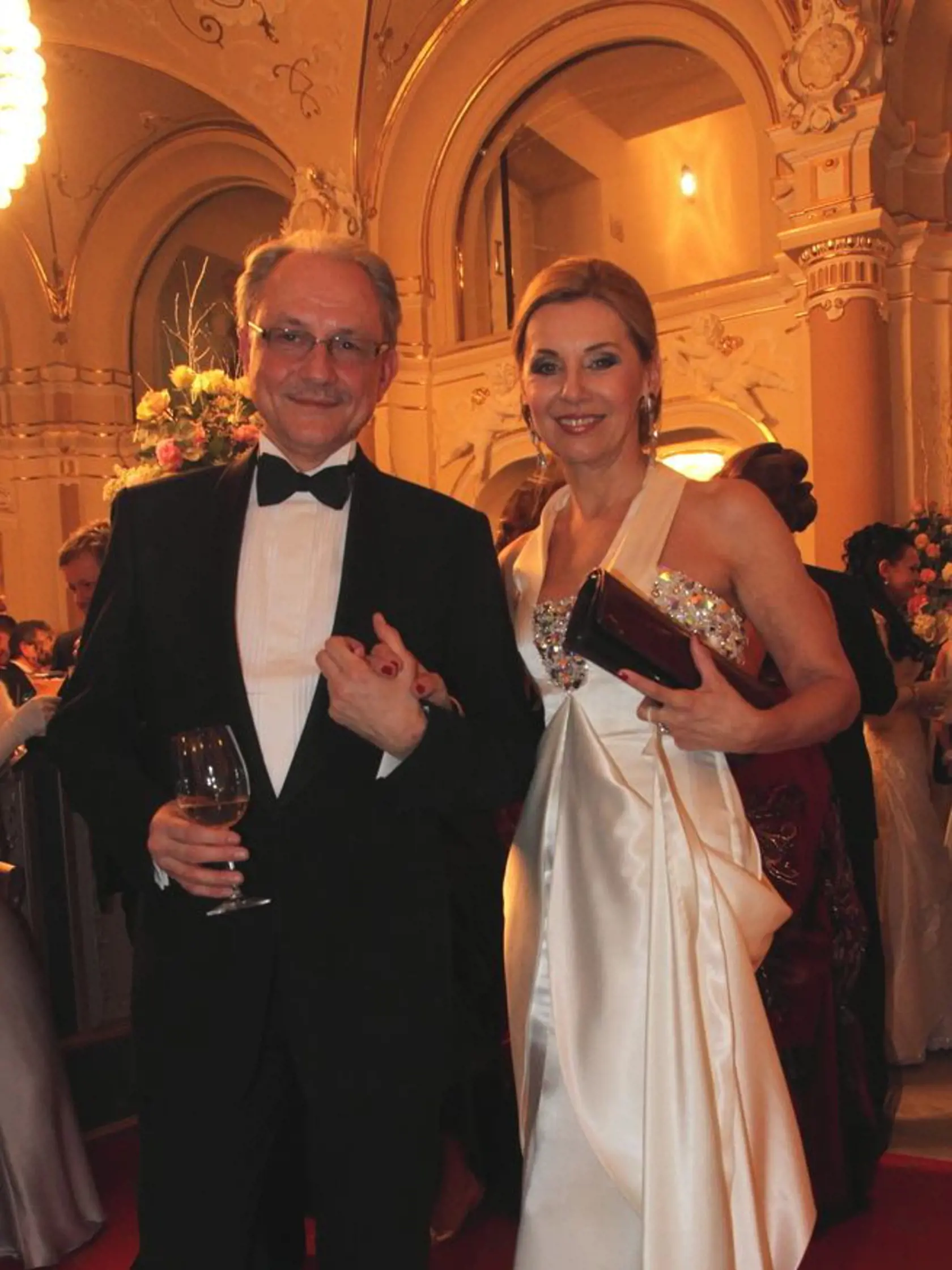 Manželia Heribanovci na Plese v opere 2011.
