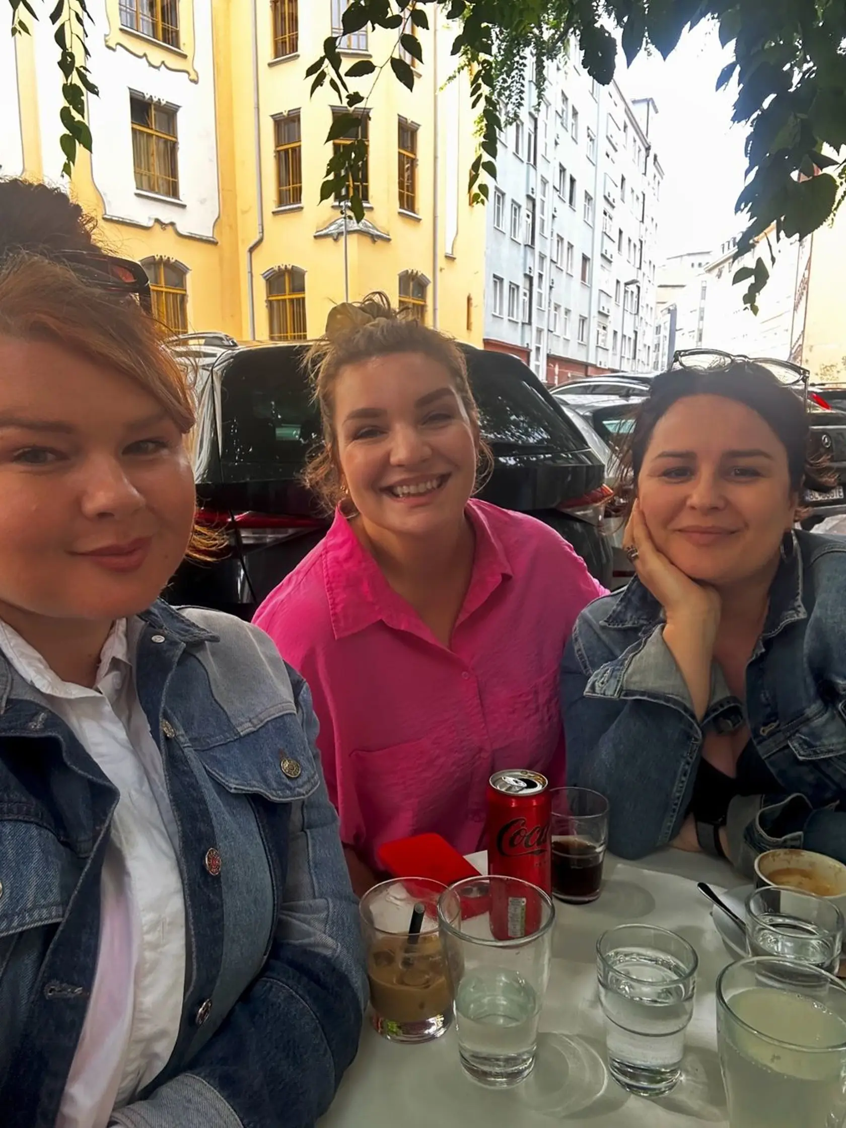 Simona First s kolegyňami Evelyn a Petrou Polnišovou