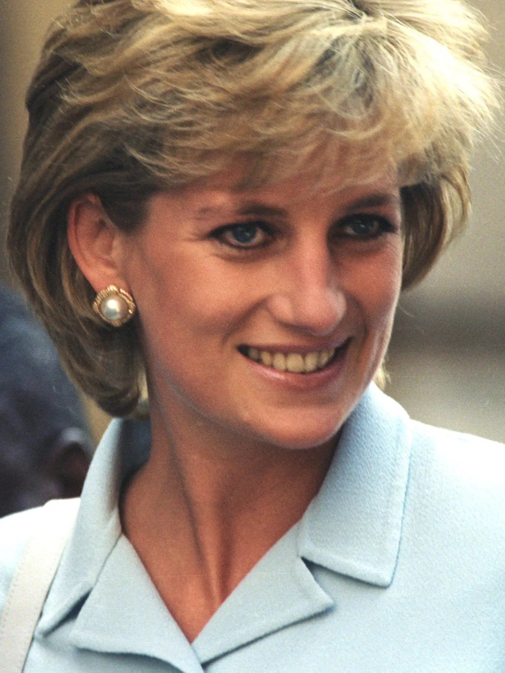 Diana by zazlievala Meghan, že odtrhla Harryho od rodiny.