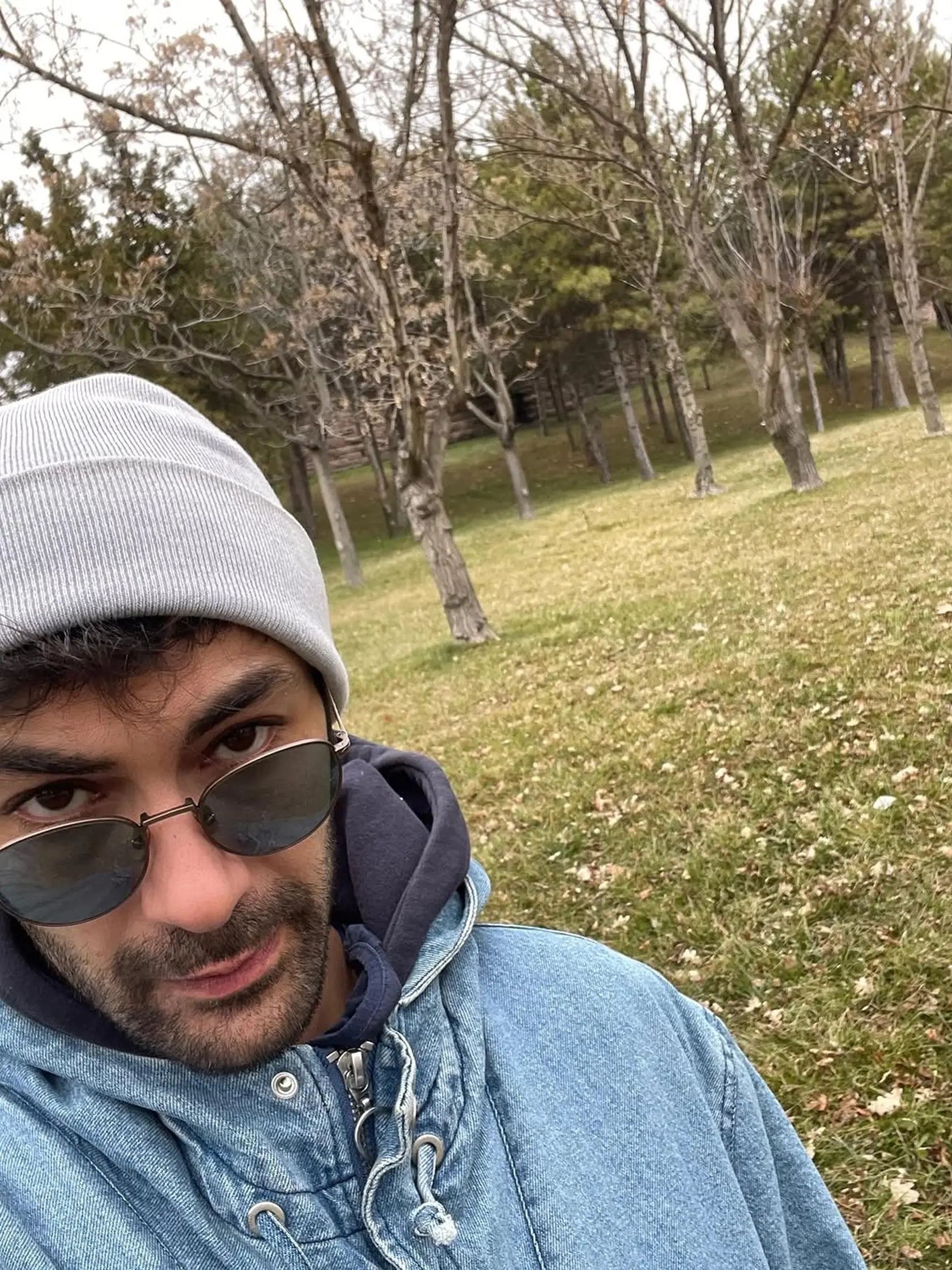 Tufan hral tak trochu dobrosrdečného ťuťka, ale v súkromí vyzerá úžasne sexy.