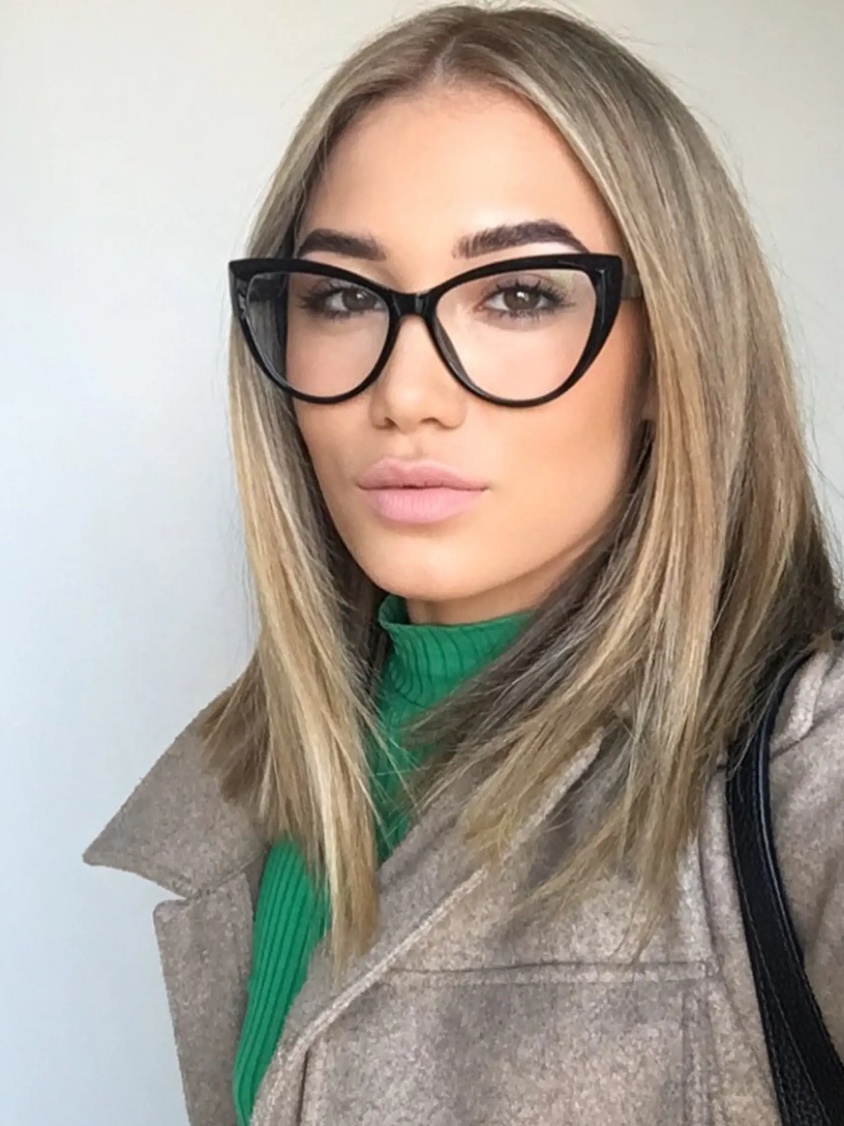 Speváčka a pornoherečka: Hana Džurbanová