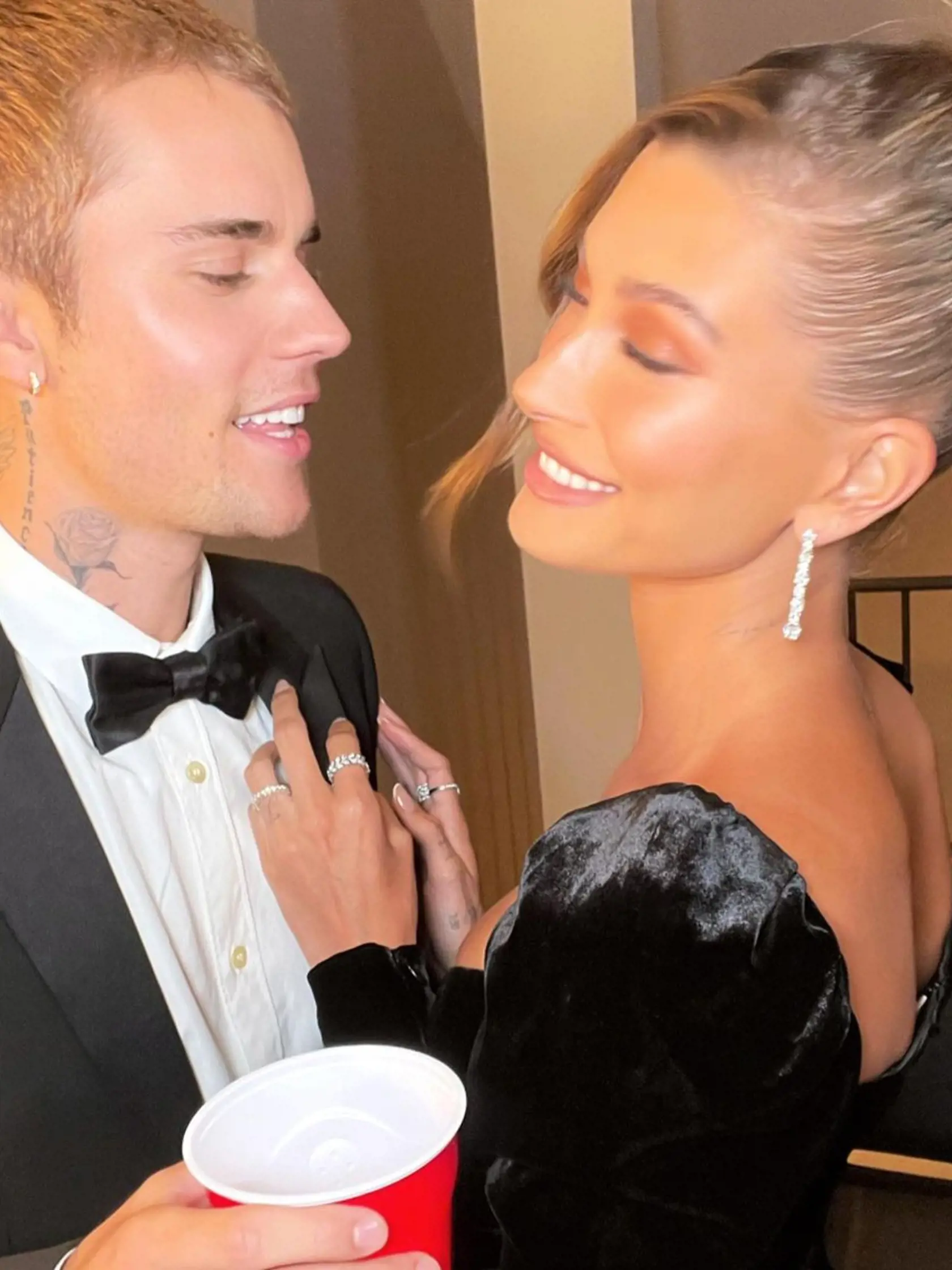 Spevák Justin Bieber a modelka Hailey Bieber