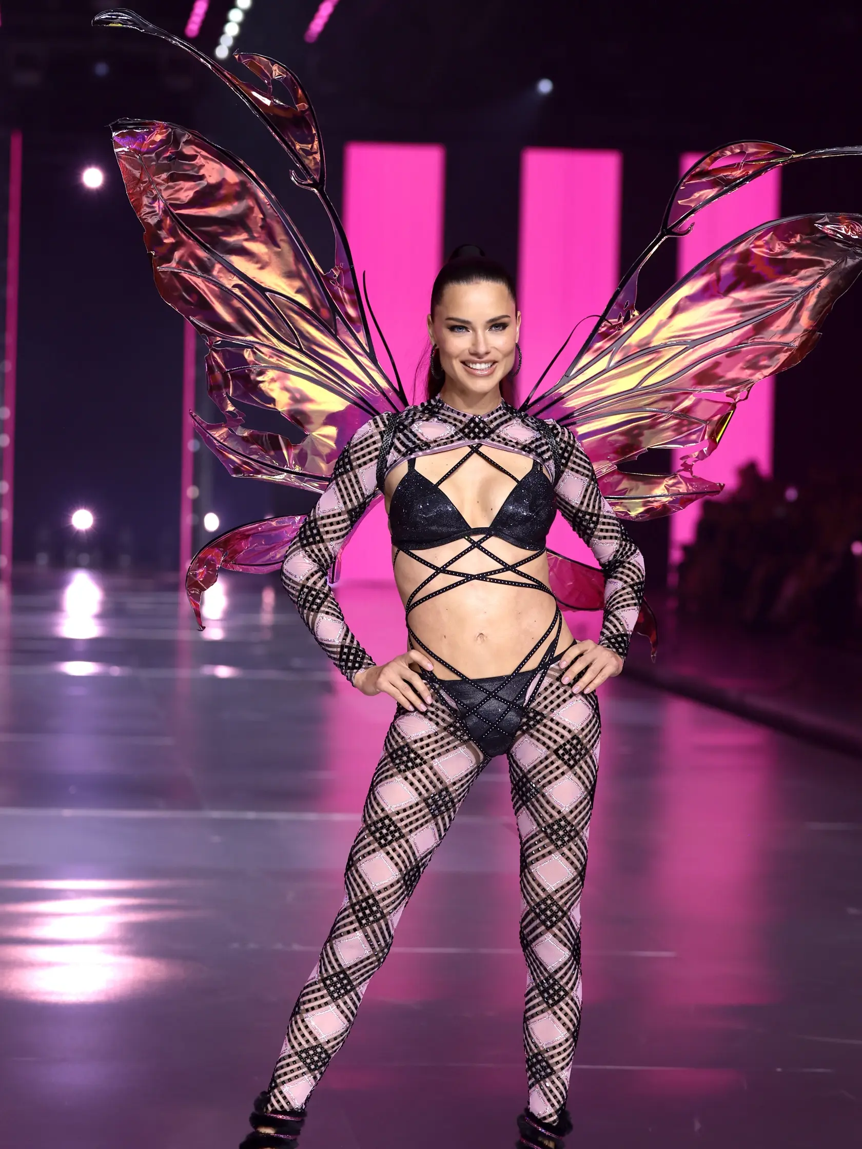 Adriana Lima takmer rok po krutých narážkach na jej vzhľad
