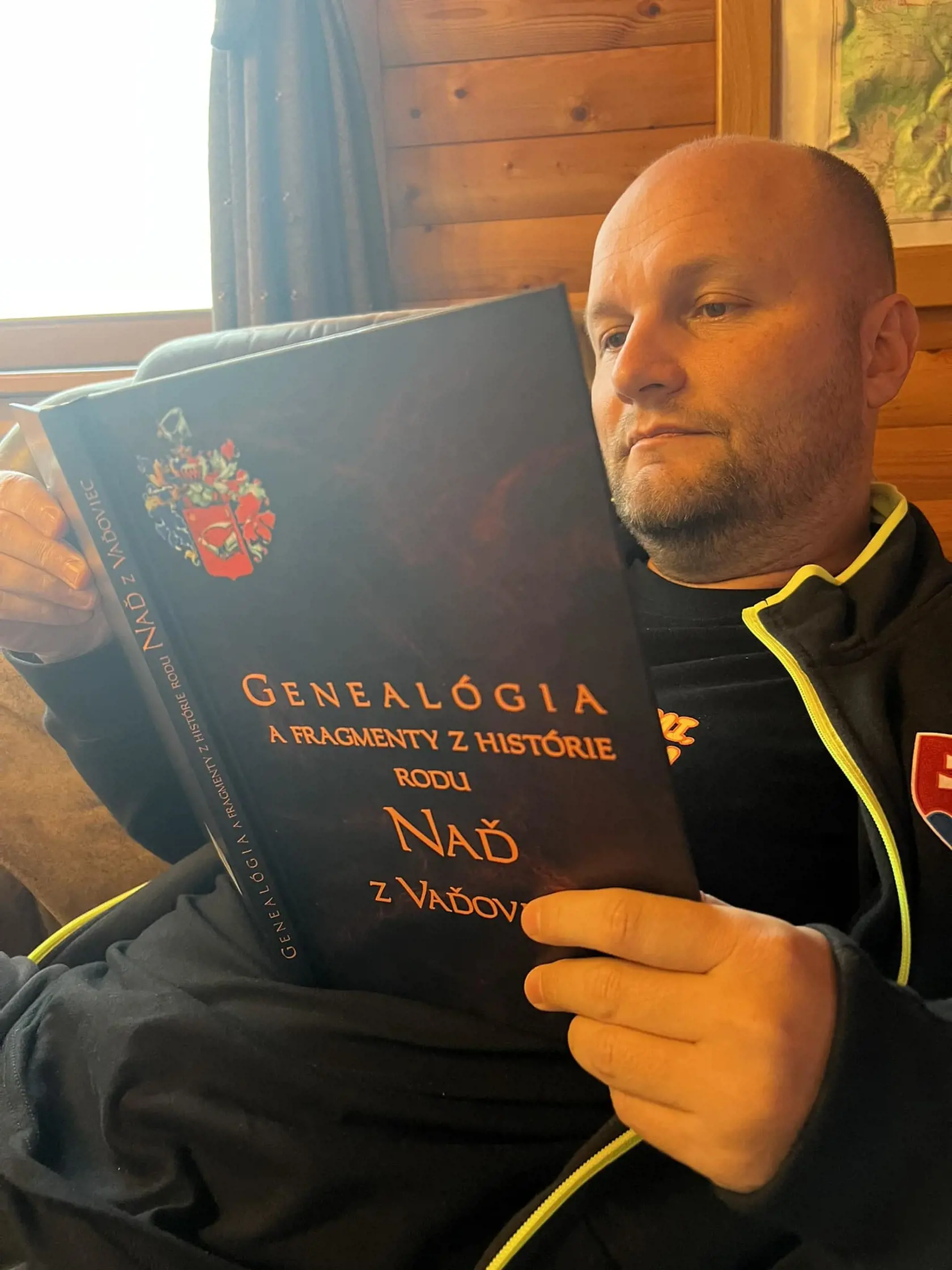 Jaroslav Naď pochádza z rodiny, ktorej kráľ Ferdinand II. Habsburský udelil šľachtický titul.