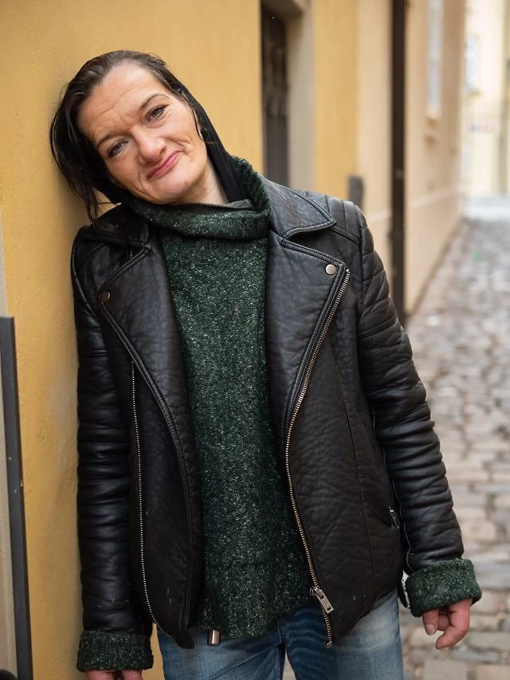 Príbeh Katka sa začal natáčať v roku 1996, kedy mala hlavná protagonistka len 19 rokov a žila v terapeutickej komunite. Bola rozhodnutá, že sa už k drogám nikdy nevráti, a dúfala, že bude mať v budúcnosti normálny život. Žiaľ, dodnes sa tak nestalo.