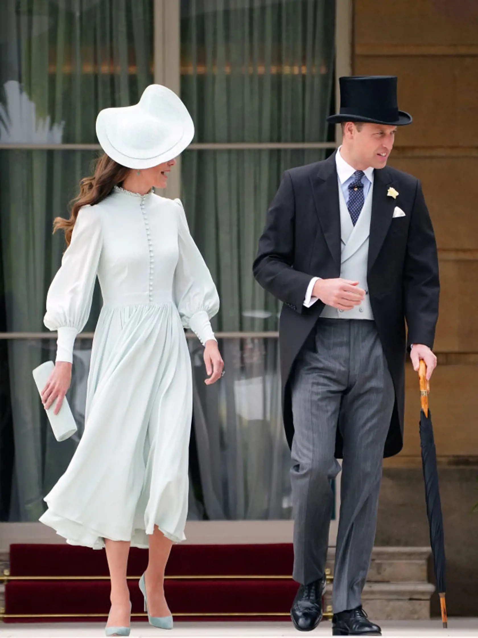 Kate a William boli hostiteľmi záhradnej slávnosti. Kate žiarila v úžasných šatách v mätovej farbe.