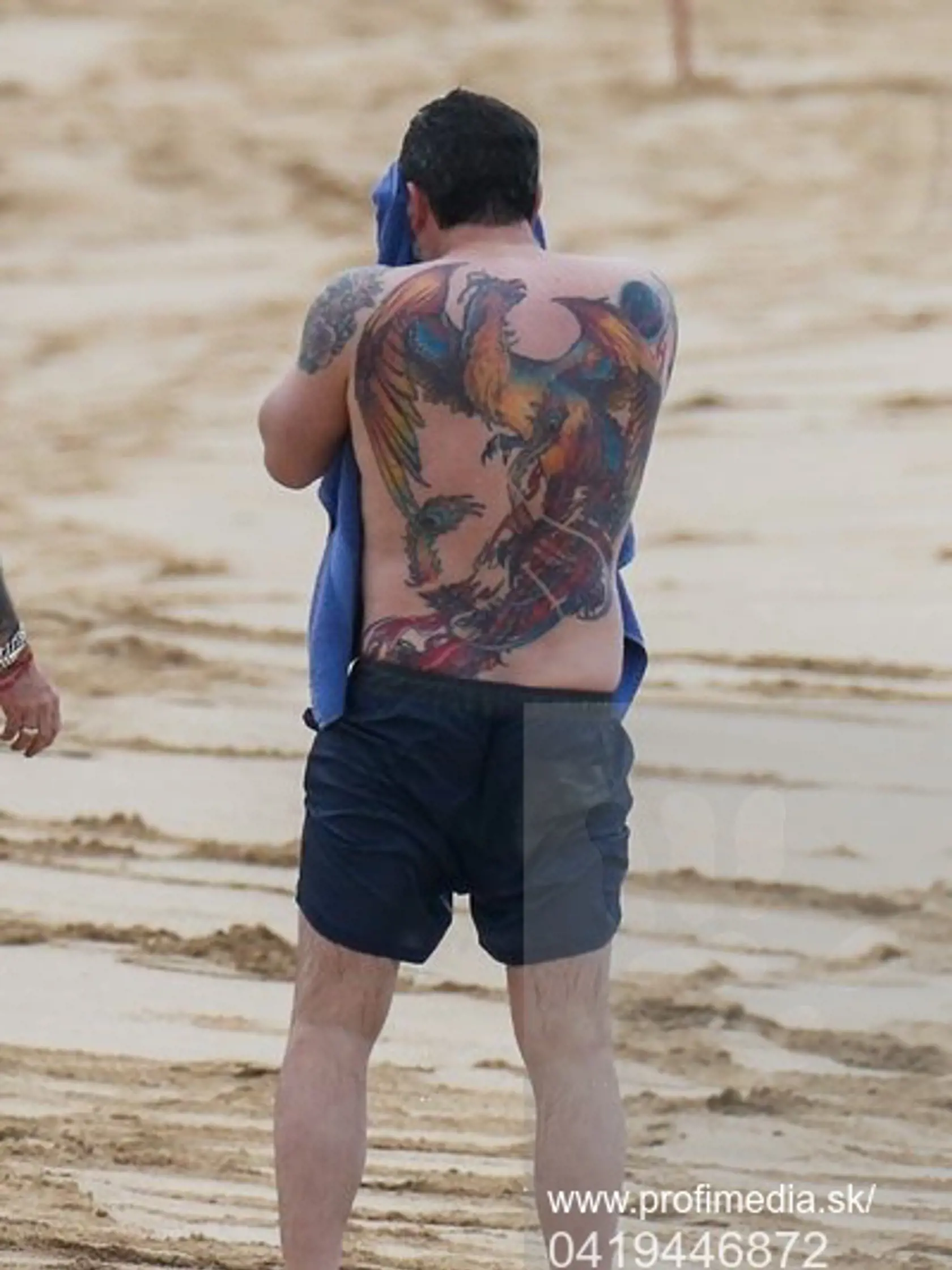 Zdá sa, že hádka je zažehnaná. Jennifer Lopez a Ben Affleck spečatili na Valentína svoju lásku spoločným tetovaním,