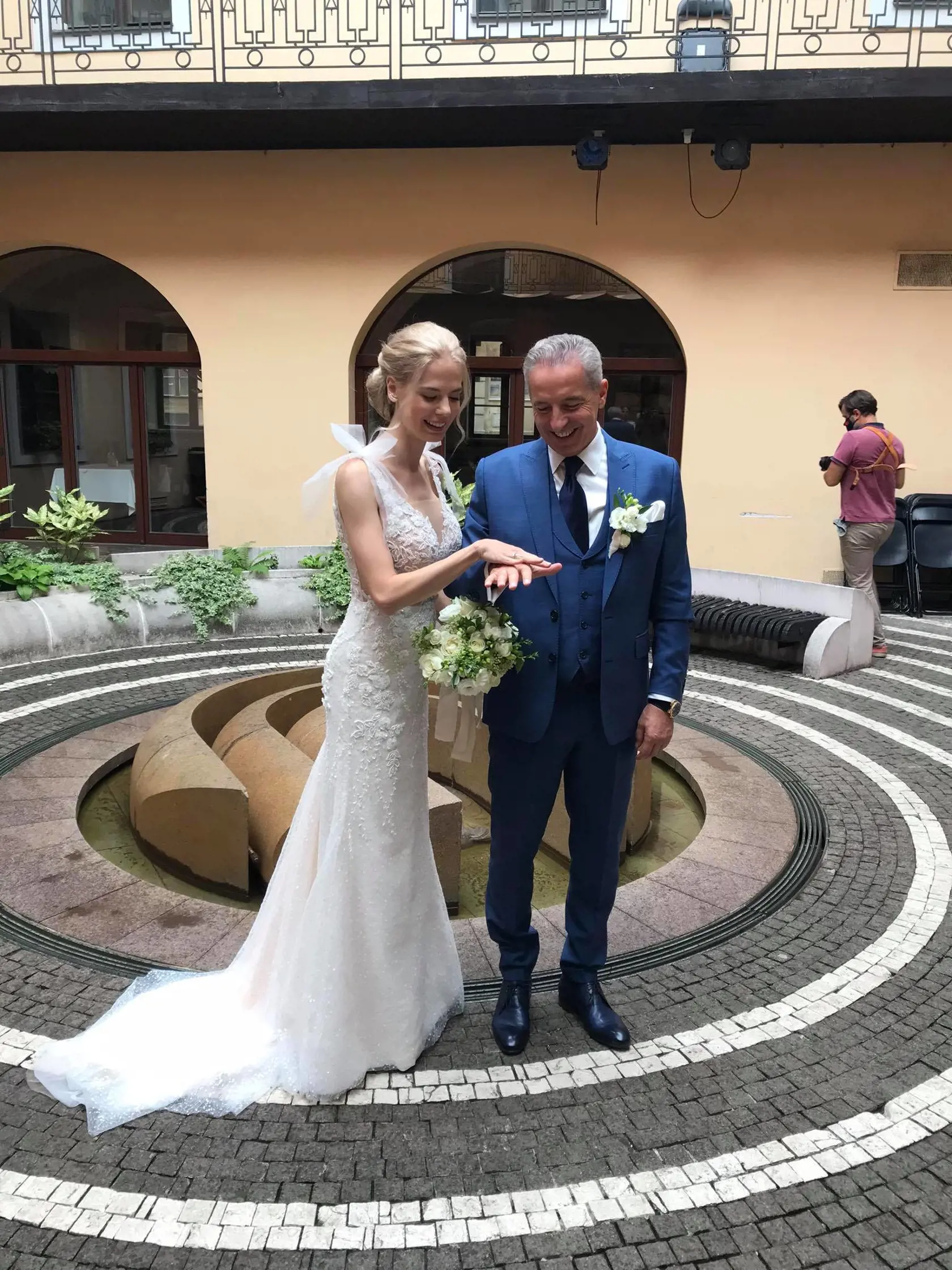 Václav Mika sa oženil za dlhoročnú partnerku Kristínu.