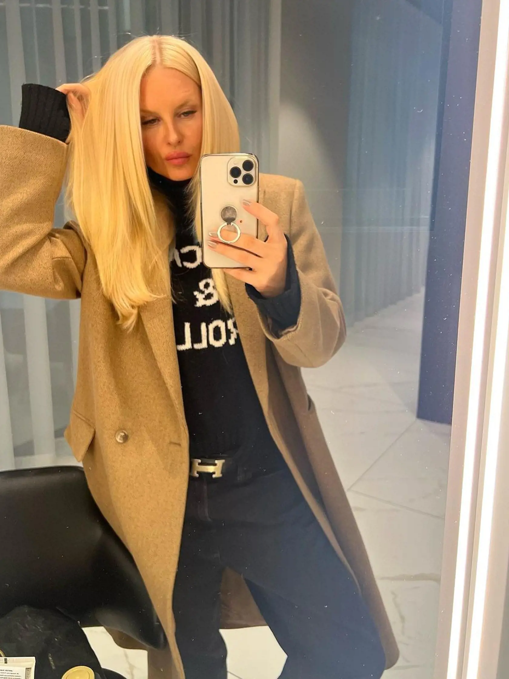 Simona Krainová prekvapila novým imidžom. Fanúšikovia jej za jej žltšie vlasy poriadne naložili.