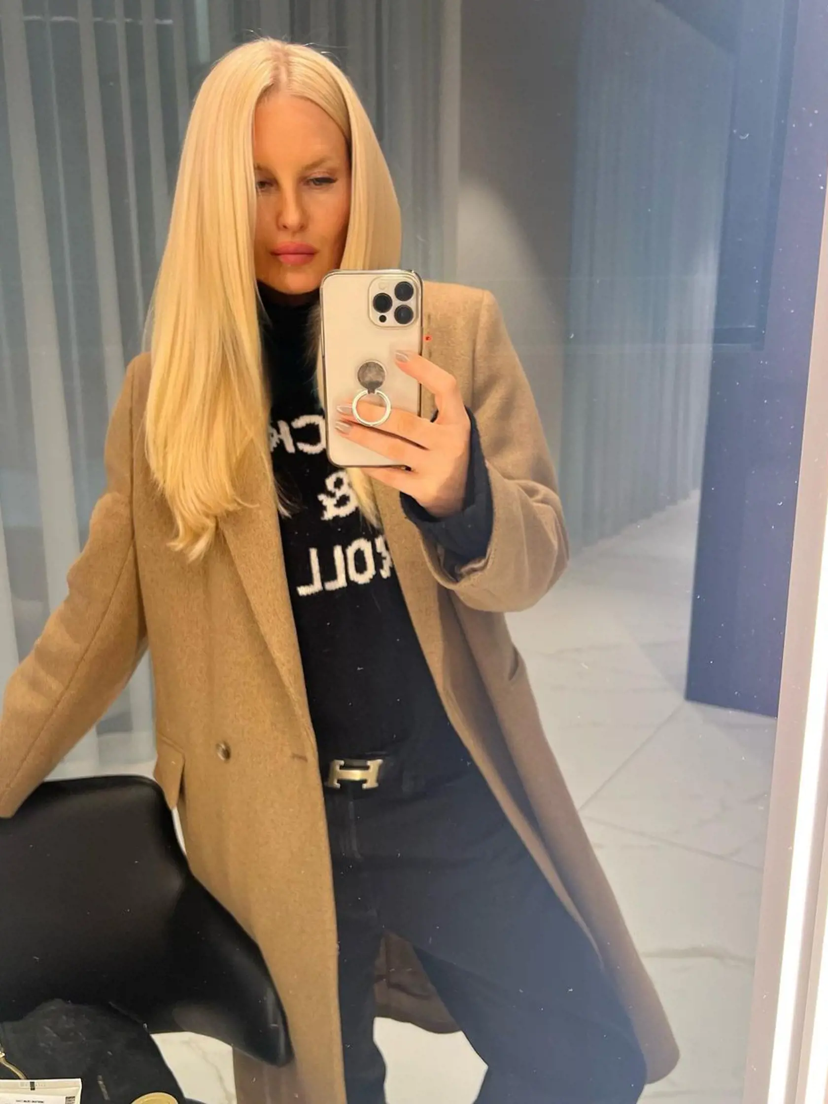 Simona Krainová prekvapila novým imidžom. Fanúšikovia jej za jej žltšie vlasy poriadne naložili.