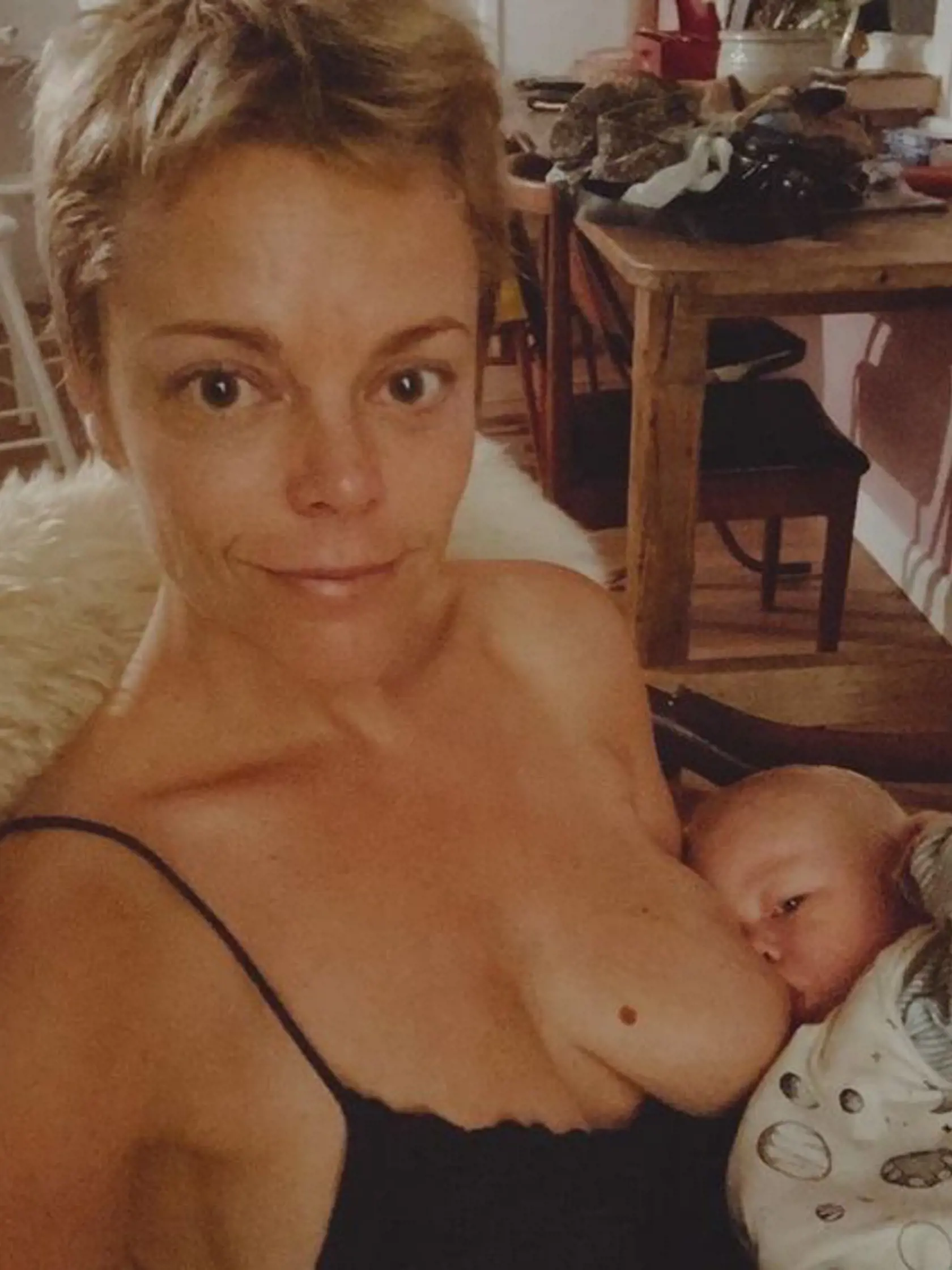 Dcéra Matilda vychováva dve malé deti.