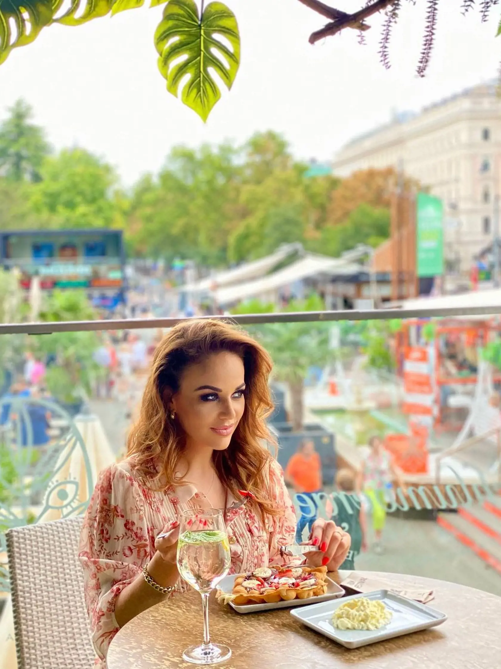Karin Haydu.