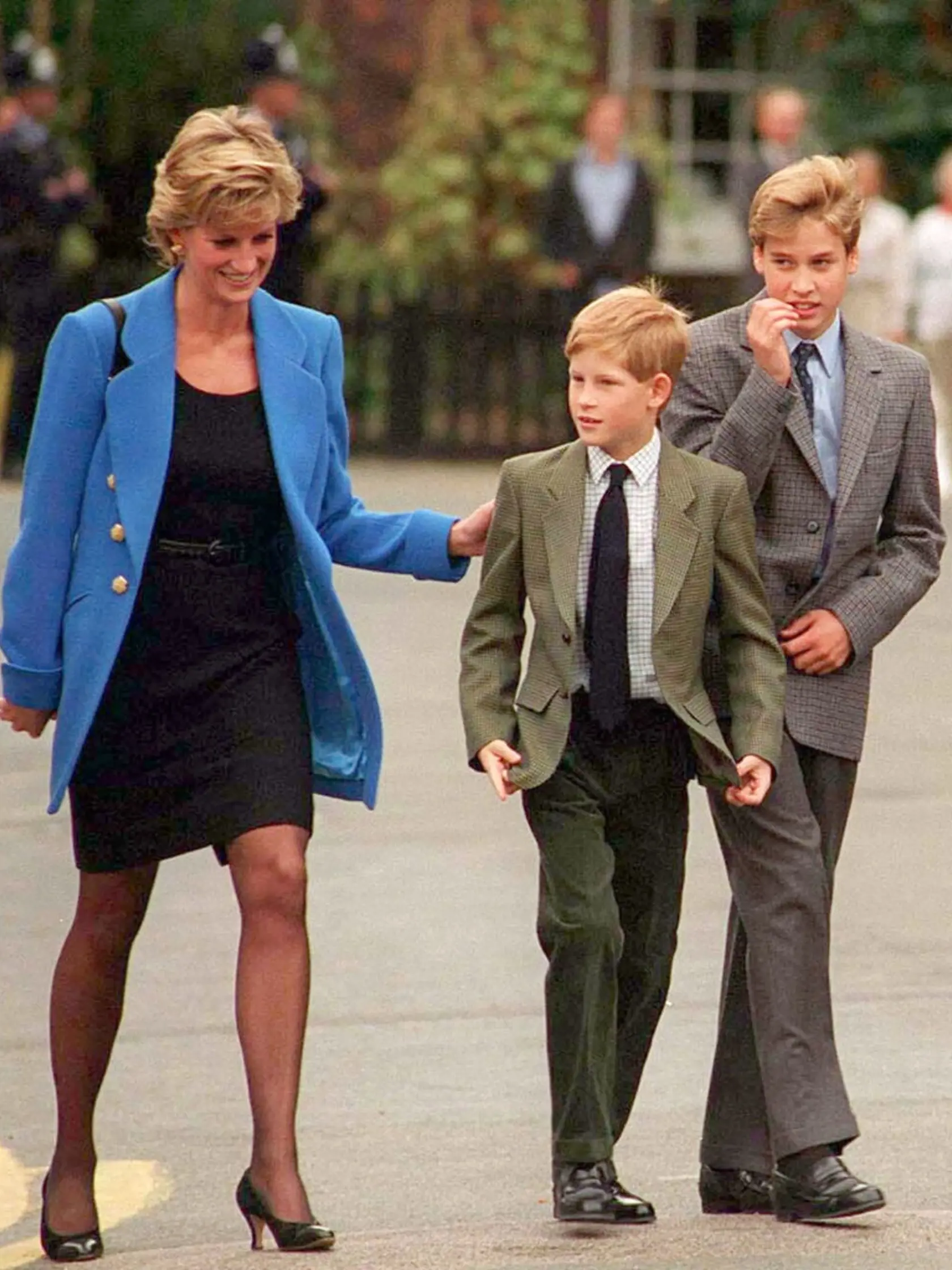 Princezná Diana chcela pre oboch synov lepší a slobodnejší život.