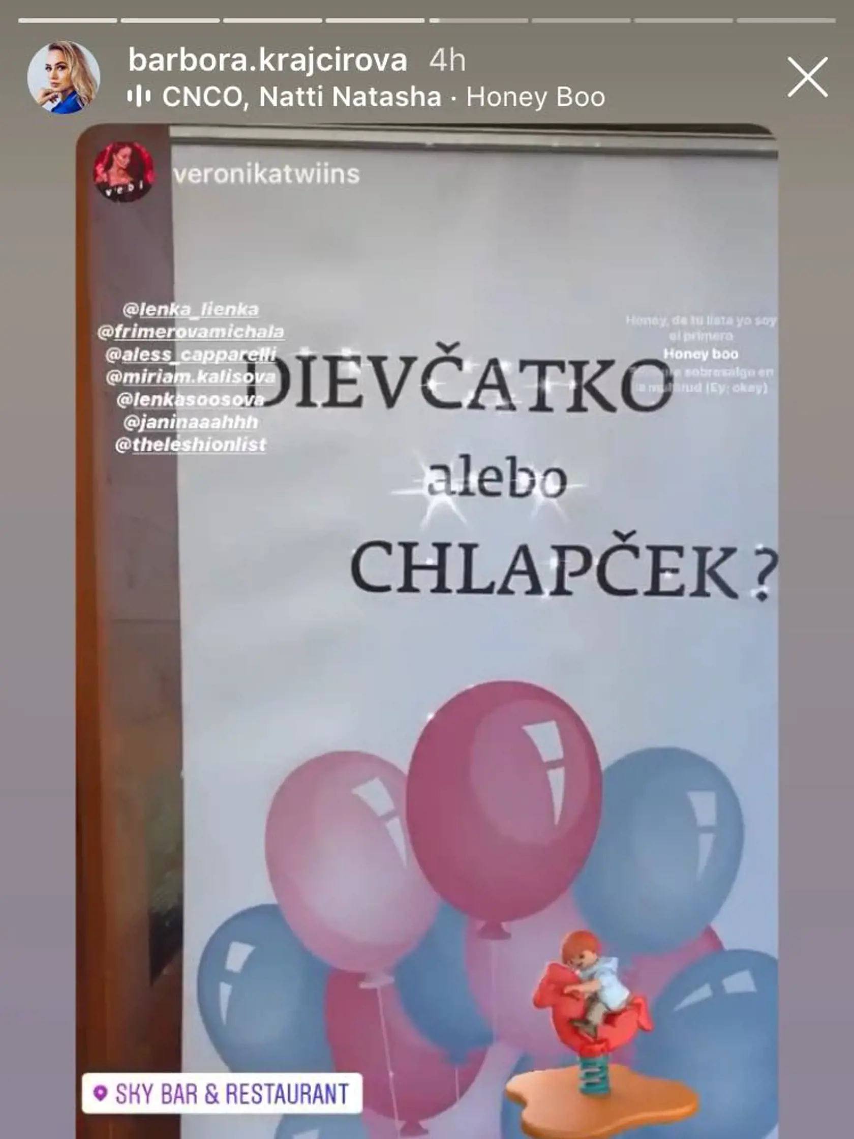 Barbora Krajčírová si užila párty tesne pred pôrodom, ktorú jej pripravili kamarátky.