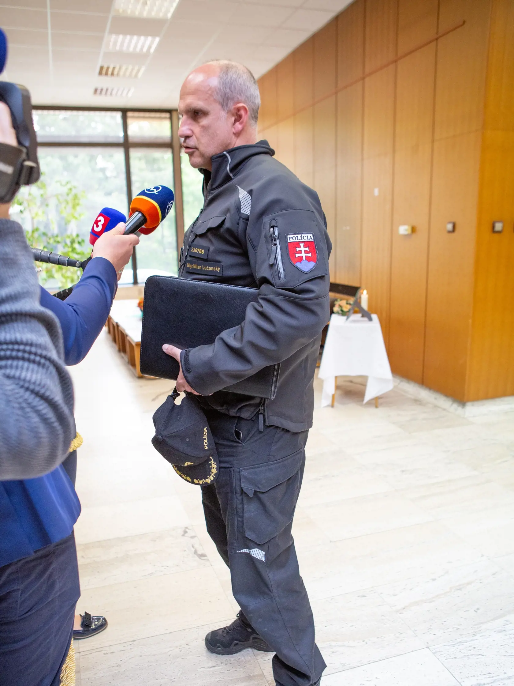 Policajný riaditeľ Milan Lučanský nariadil vykonať kontroly spisov kvôli Vadalovi.