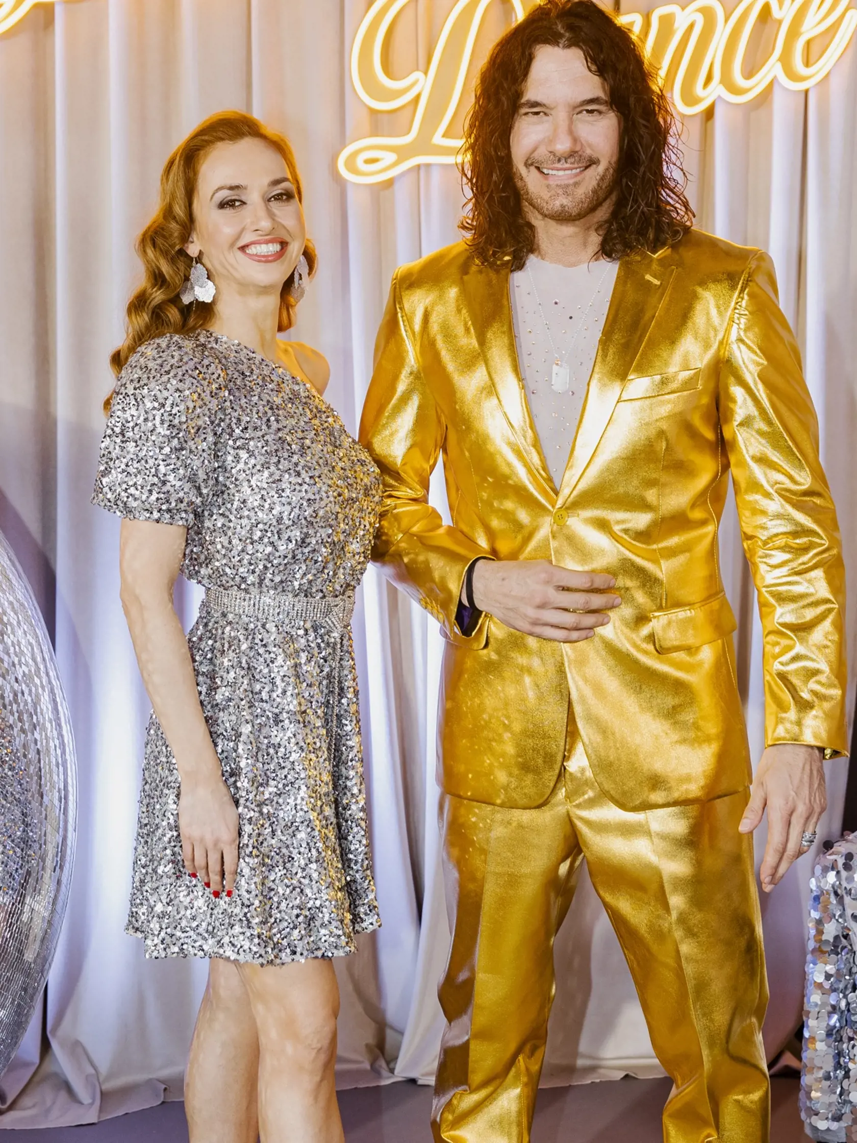 Na snímke Mario Cimarro a Vanda Poláková počas predstavenia poroty a tanečných párov súťaže TV Markíza Let´s Dance 2023.