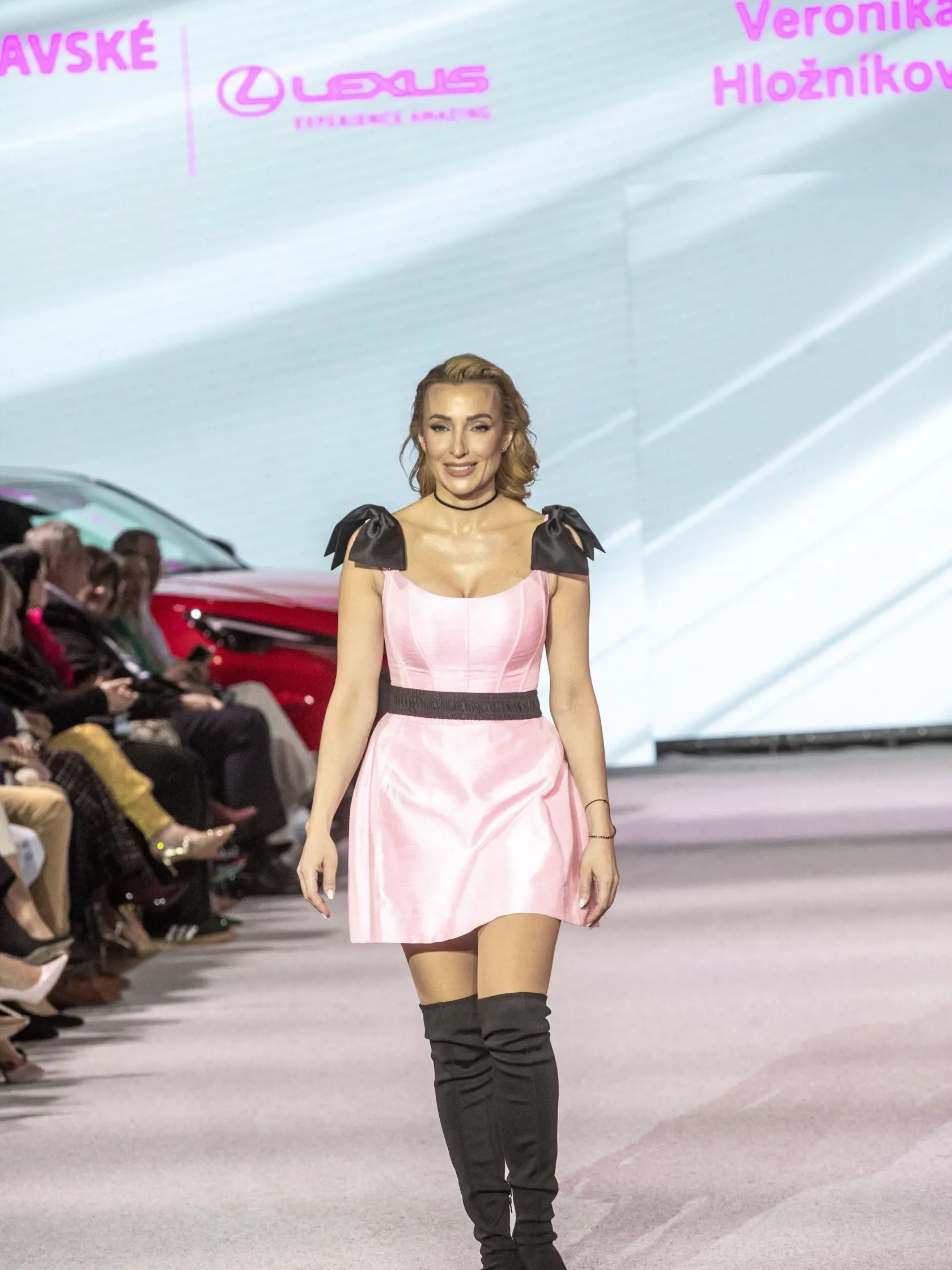 Moderátorka Simona Simanová.