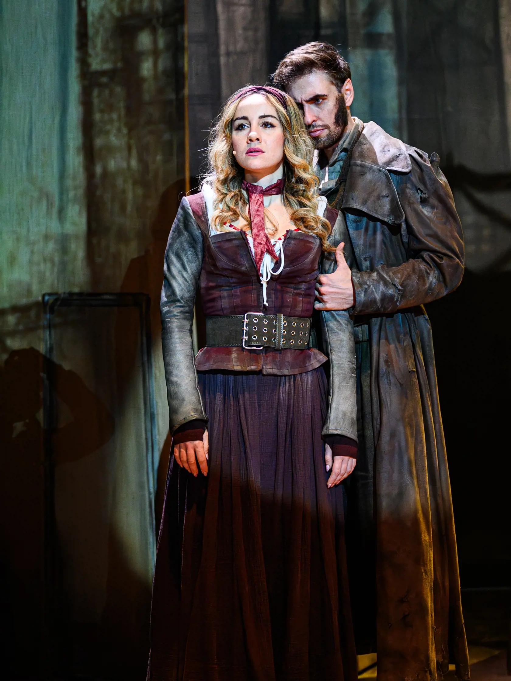 Slávny román Charlesa Dickensa - Oliver Twist ožil na javisku divadla Nová scéna v Bratislave.