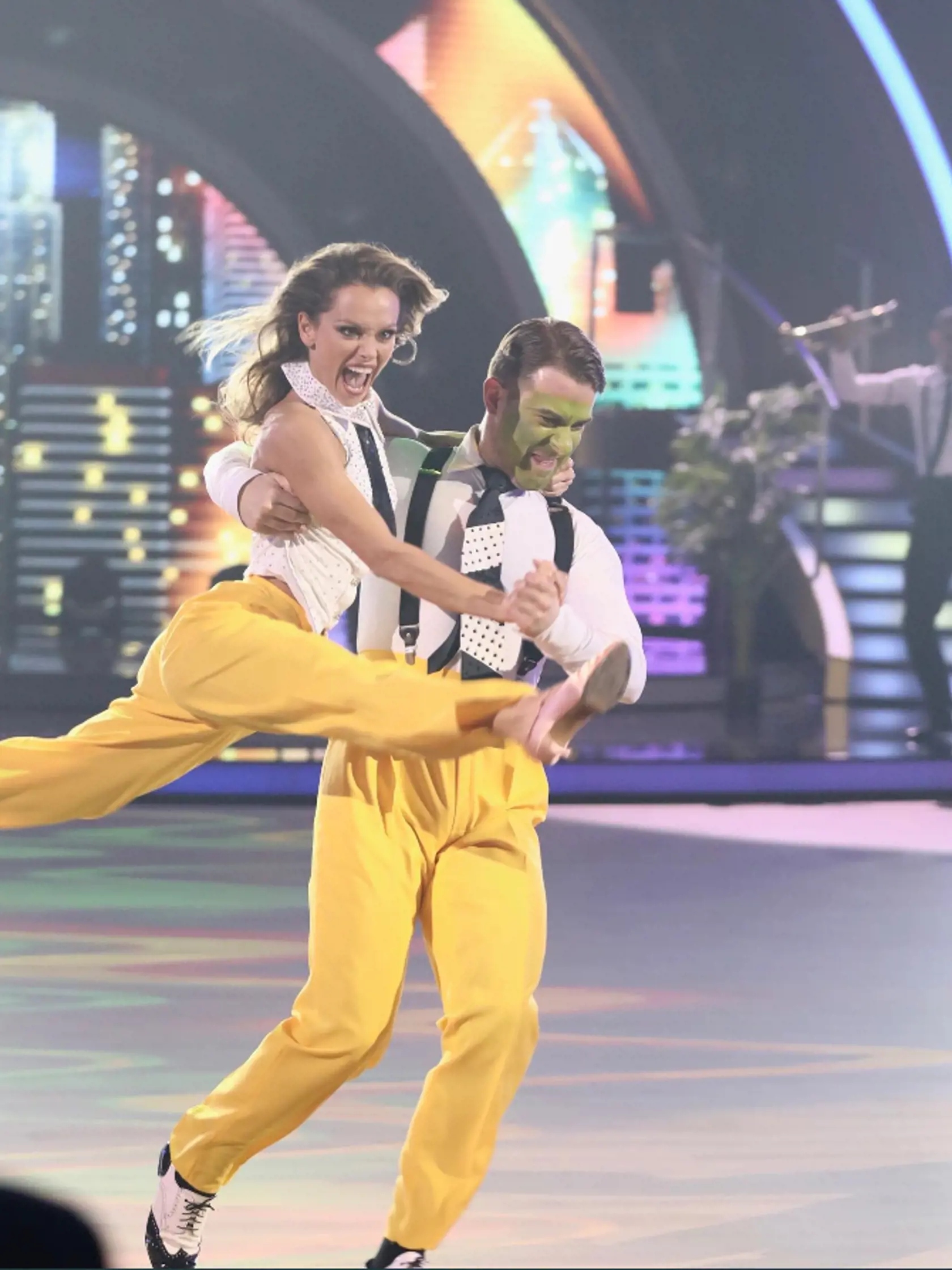Richard Autner a Dominika Rošková tancovali Quickstep na film Maska.