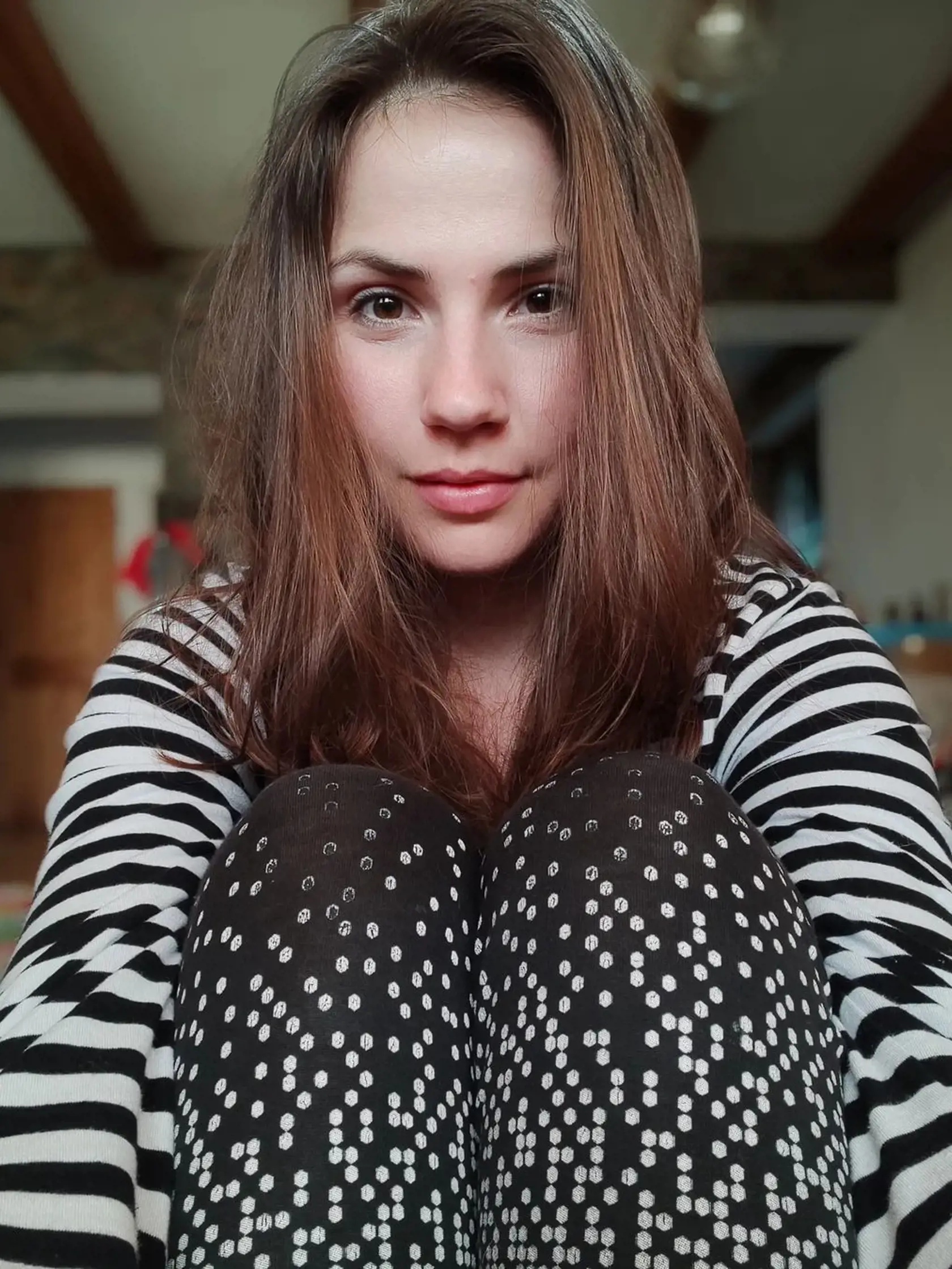 Petrova manželka Lenka - pani Varinská.