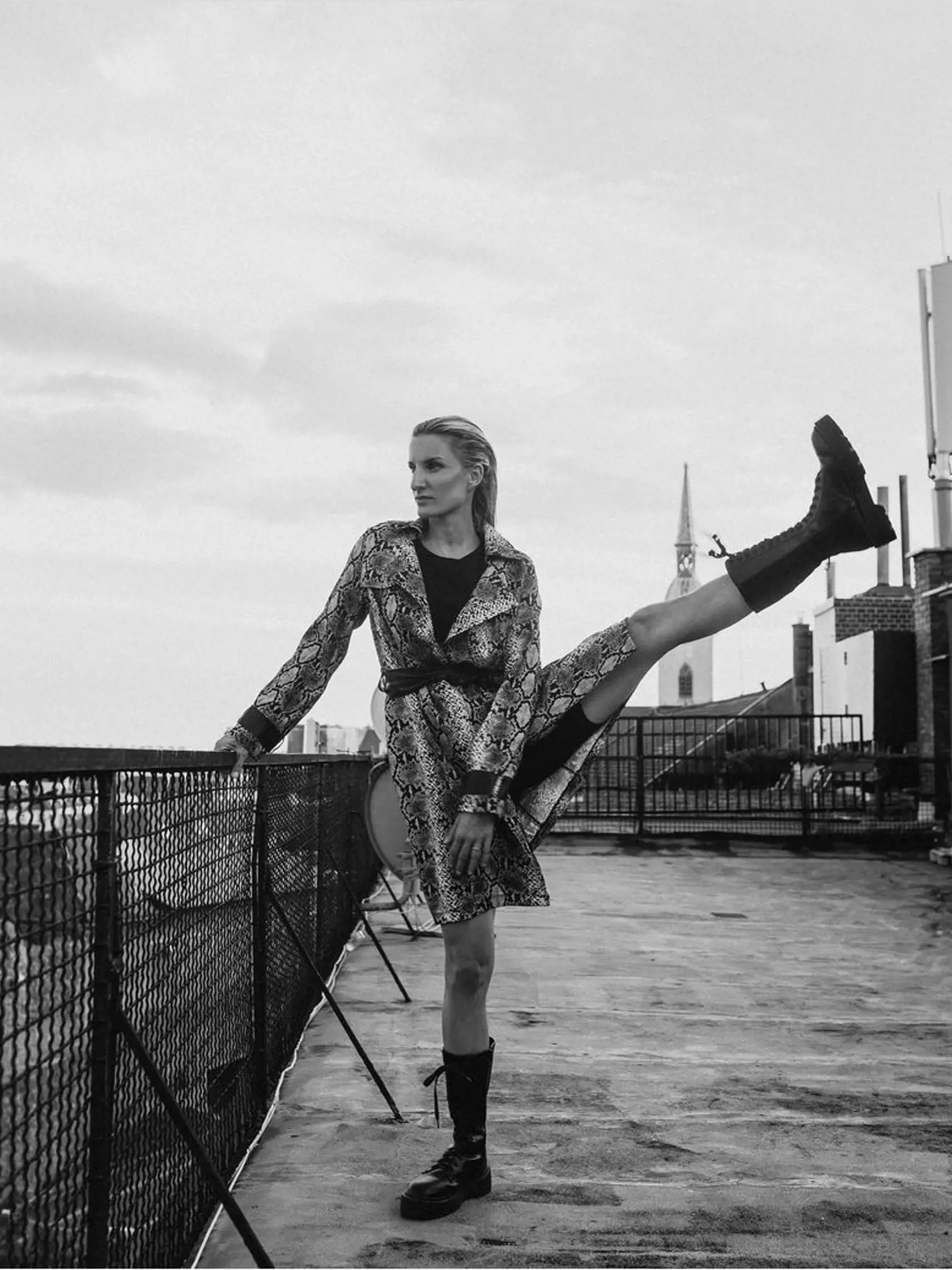 Adela Vinczeová sa nechala nafotiť mladou fotografkou. Vznikla z toho séria krásnych záberov.