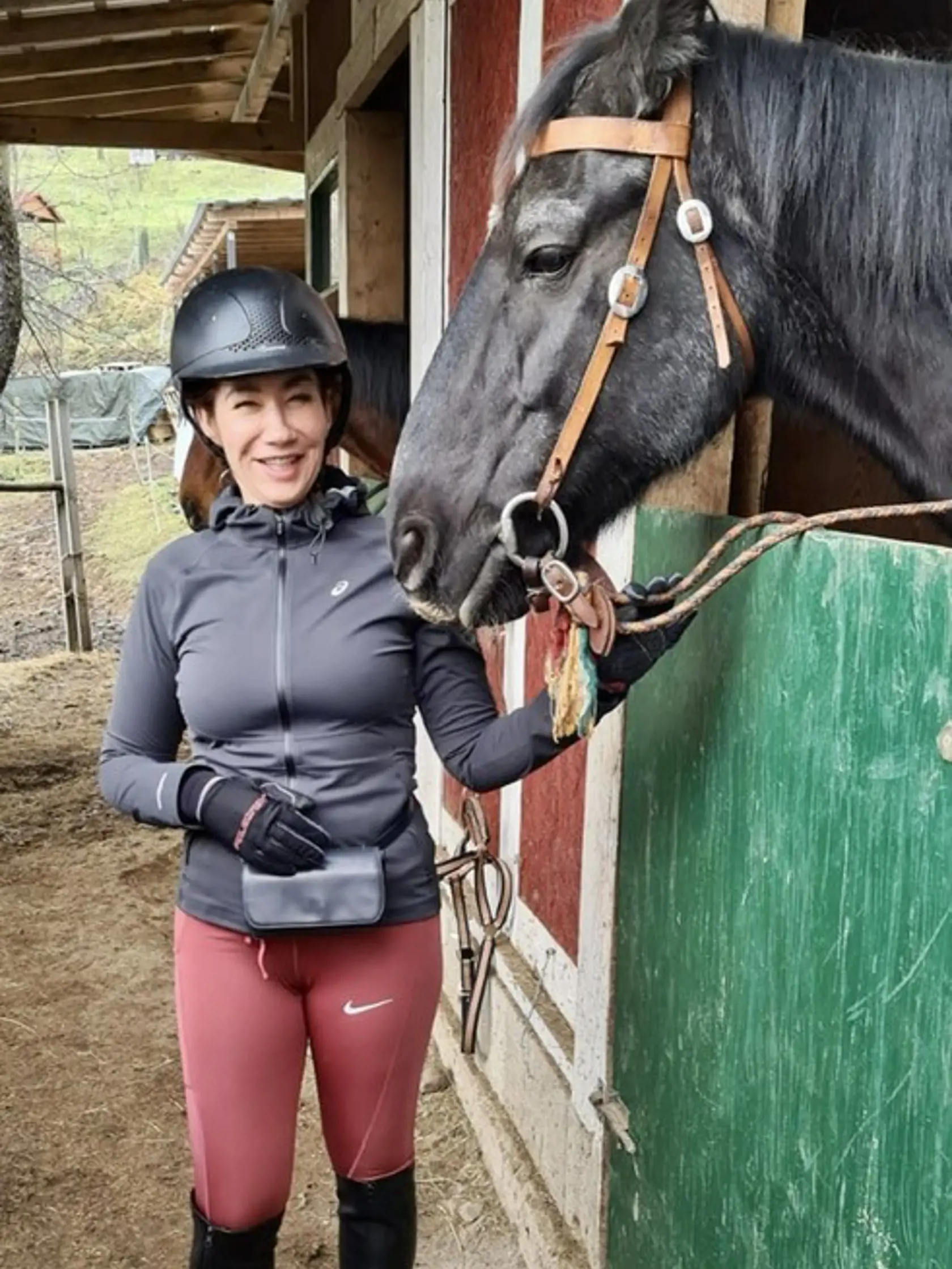 Europoslankyňa Lucia Ďuriš Nicholsonová si bola zajazdiť na koni.