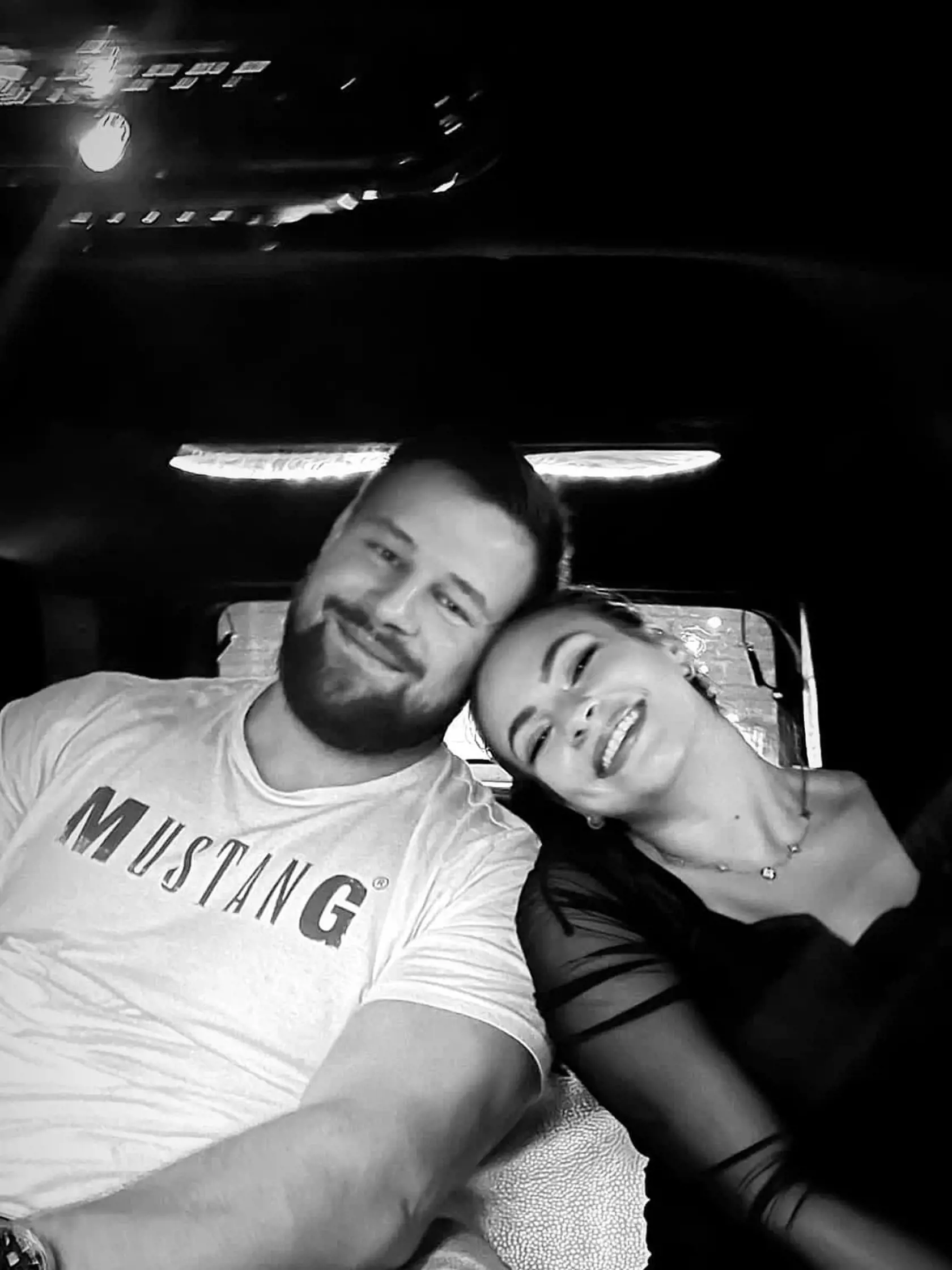 Emma Tarageľová vyrástla do krásy. Dnes sa Emma usmieva naplno a vyzerá krásne.