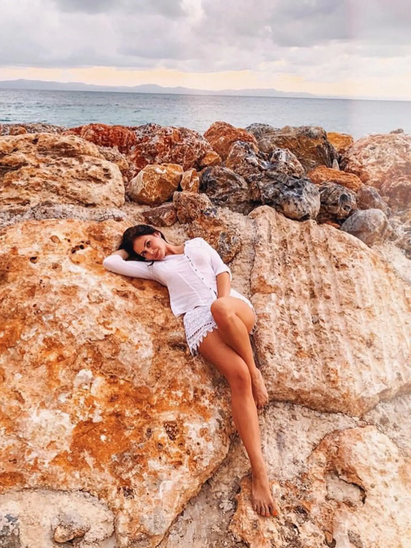 Beauty youtuberka, influencerka a bývalá účastníčka reality show Farma trávi posledné dni v ďalekom zahraničí na  rozprávkových plážach. 
