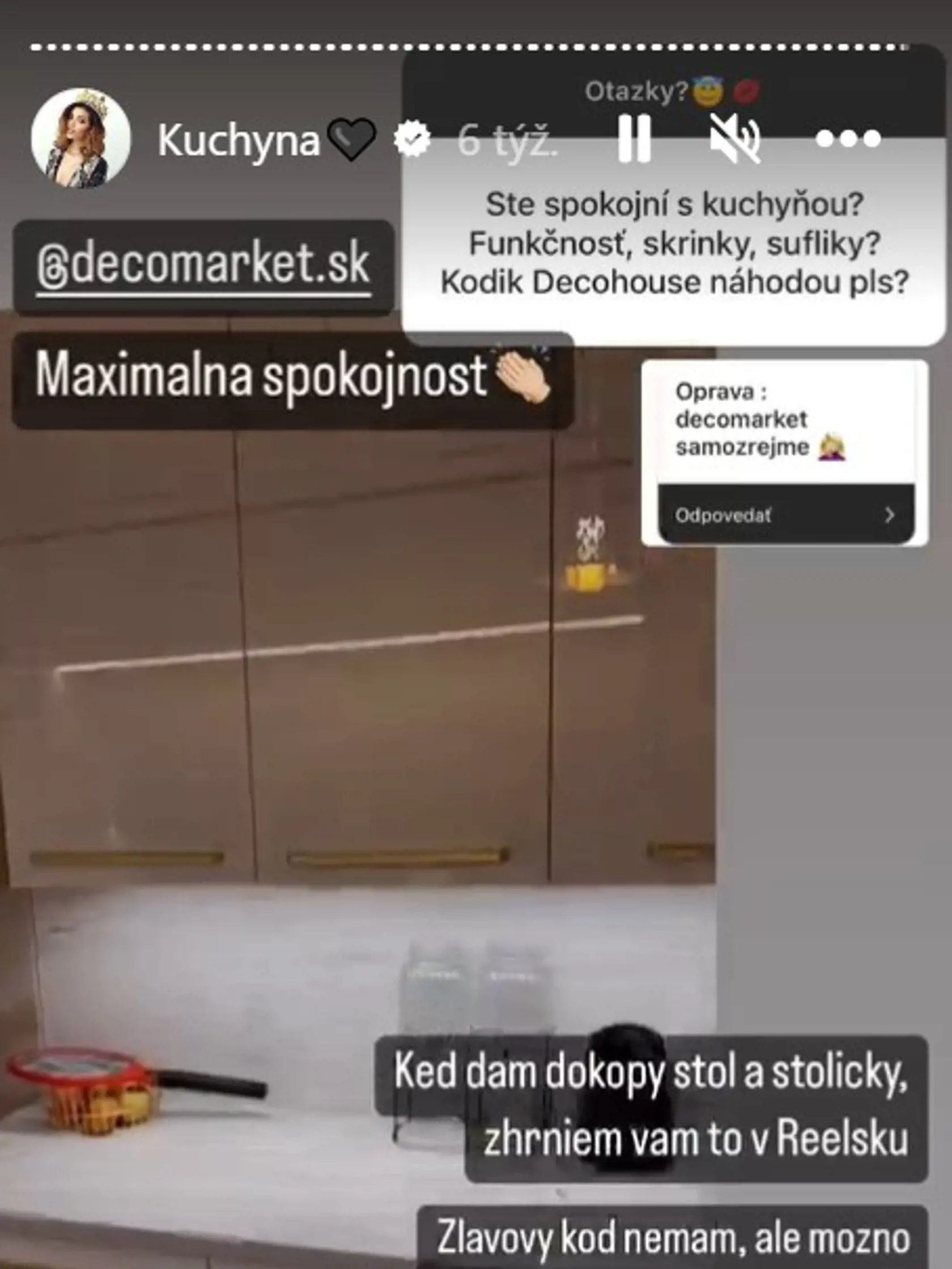 S výsledkom je nadmieru spokojná. Veľa úložného priestoru, praktické skrinky - veru táto kuchyňa sa podarila.