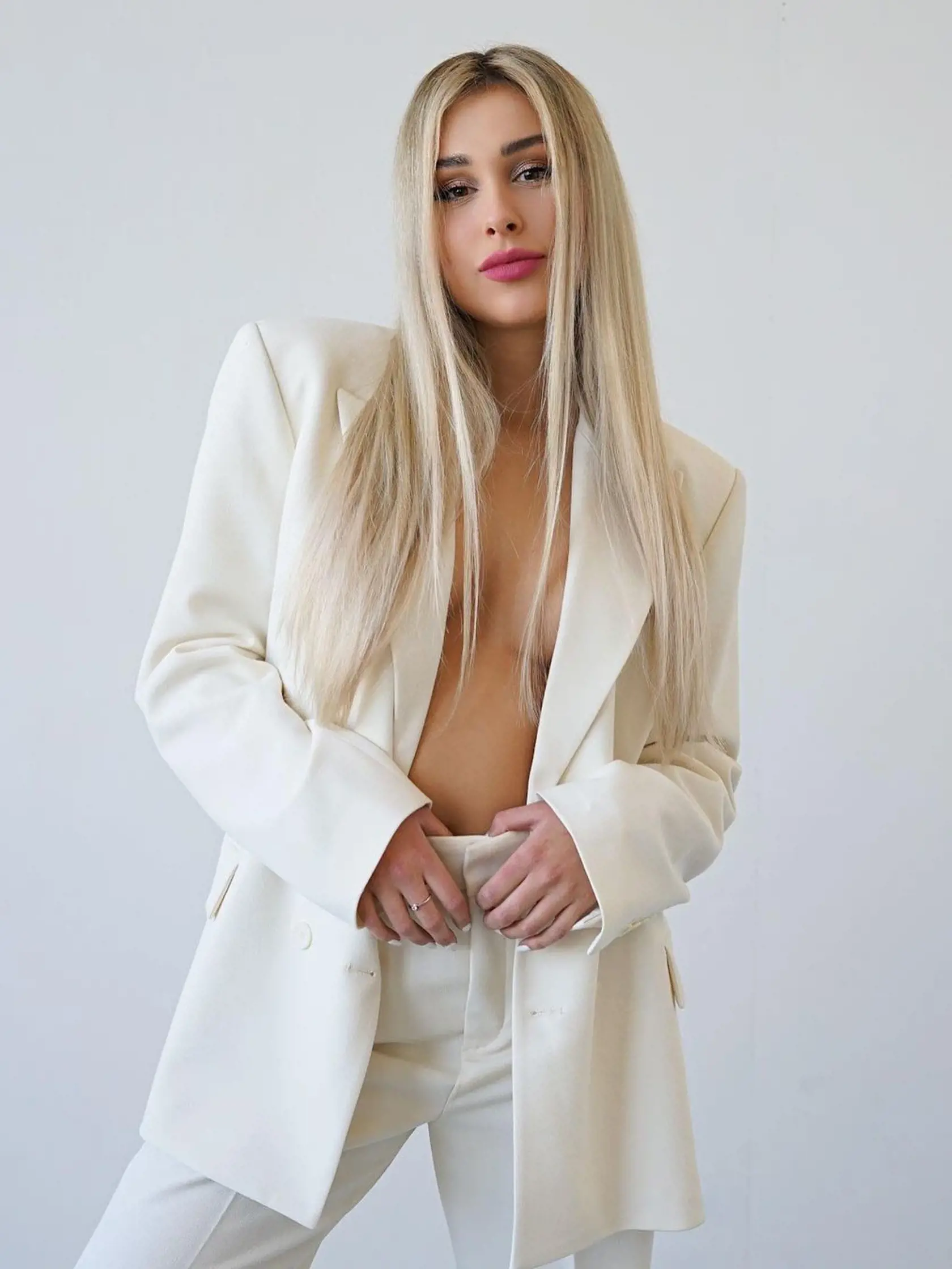 Sexi Lucia Nováková je dnes opäť šťastne zadaná.