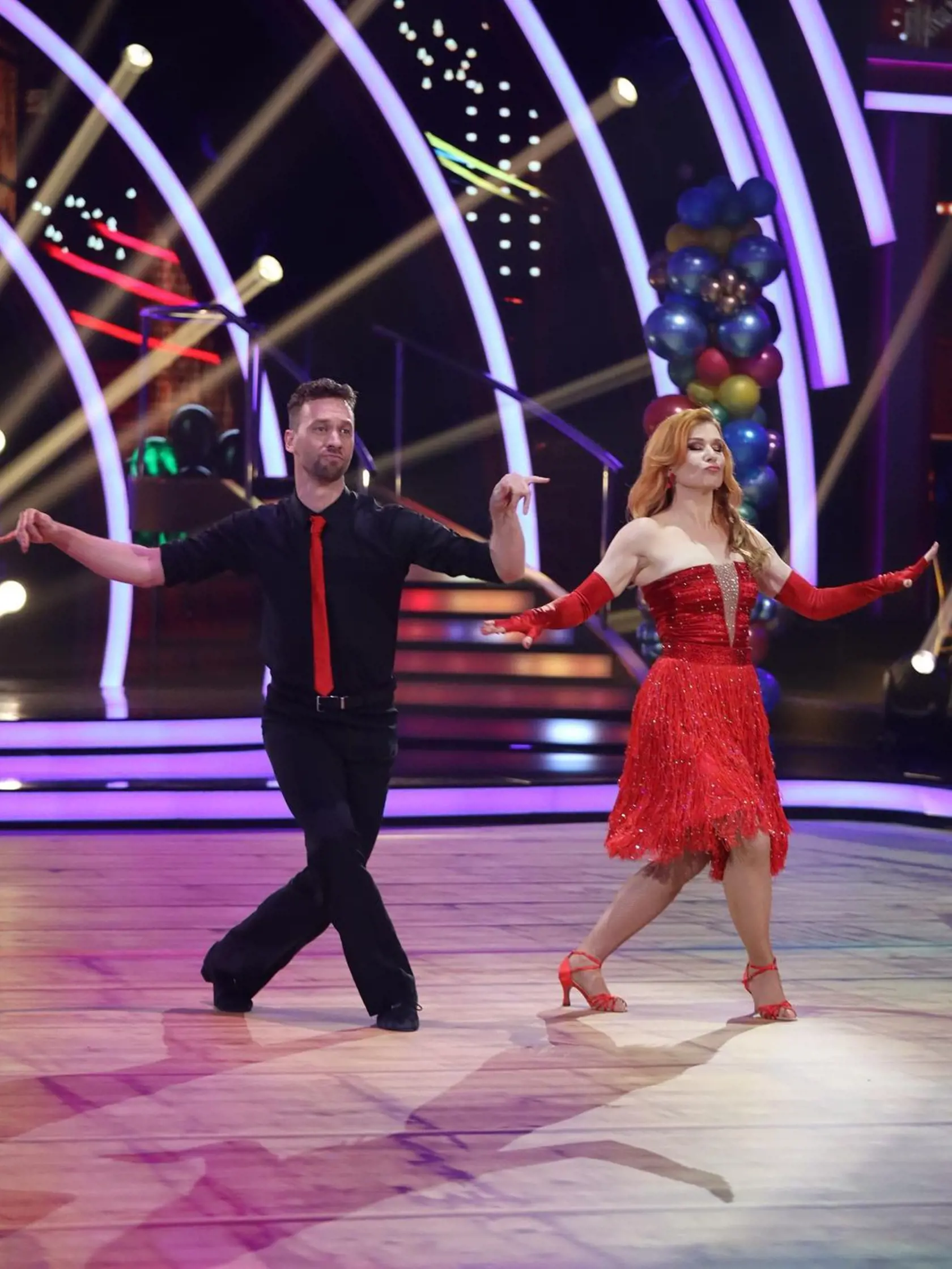Helena Krajčiová aktuálne žiari v Let´s Dance po boku Fabia Bellucciho.