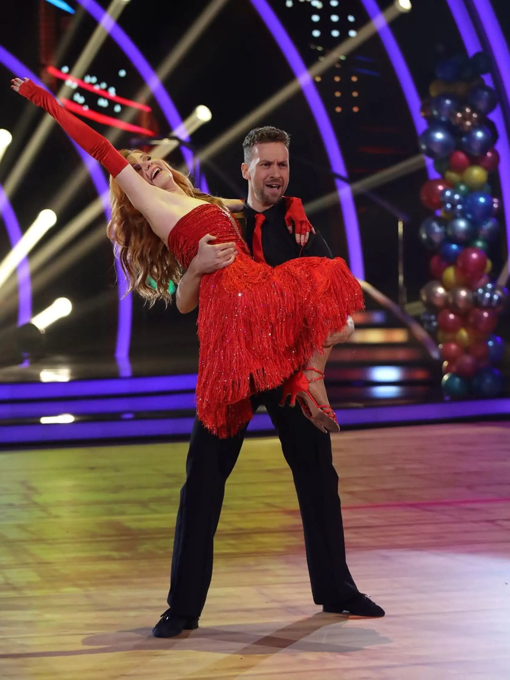 Helena Krajčiová aktuálne žiari v Let´s Dance po boku Fabia Bellucciho.