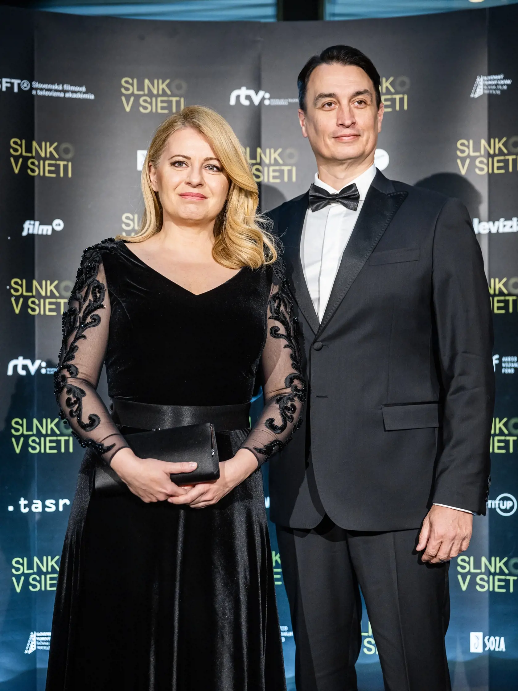 Príchody hostí na galavečer “SLNKO V SIETI” v Bratislave. Na snímke Zuzana Čaputová a Juraj Rizman.