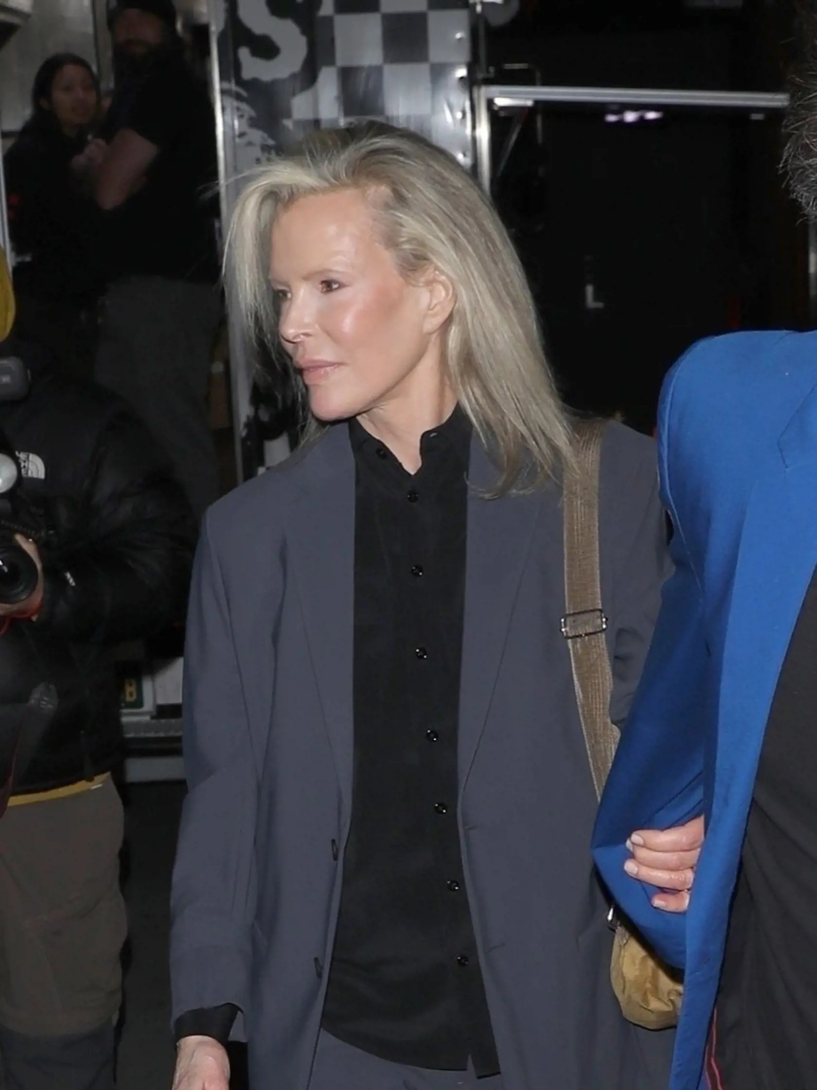 Videli ste ako vyzerá Kim Basinger dnes? Veď ona sa už na seba nepodobá! Môžu za to plastiky?