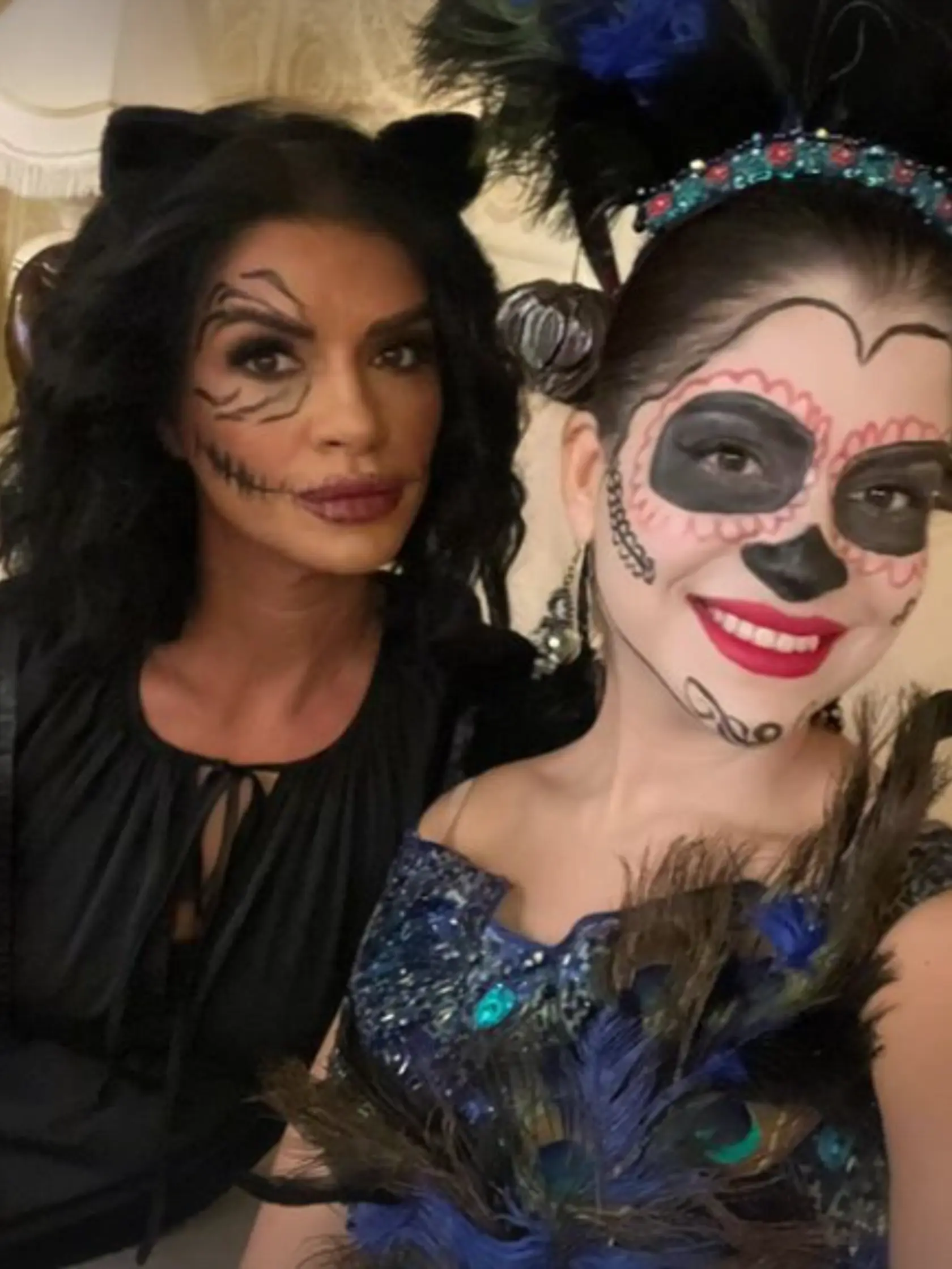 Vanesska a Silvia si Halloween poriadne užili. Ktorej to pristalo viac?