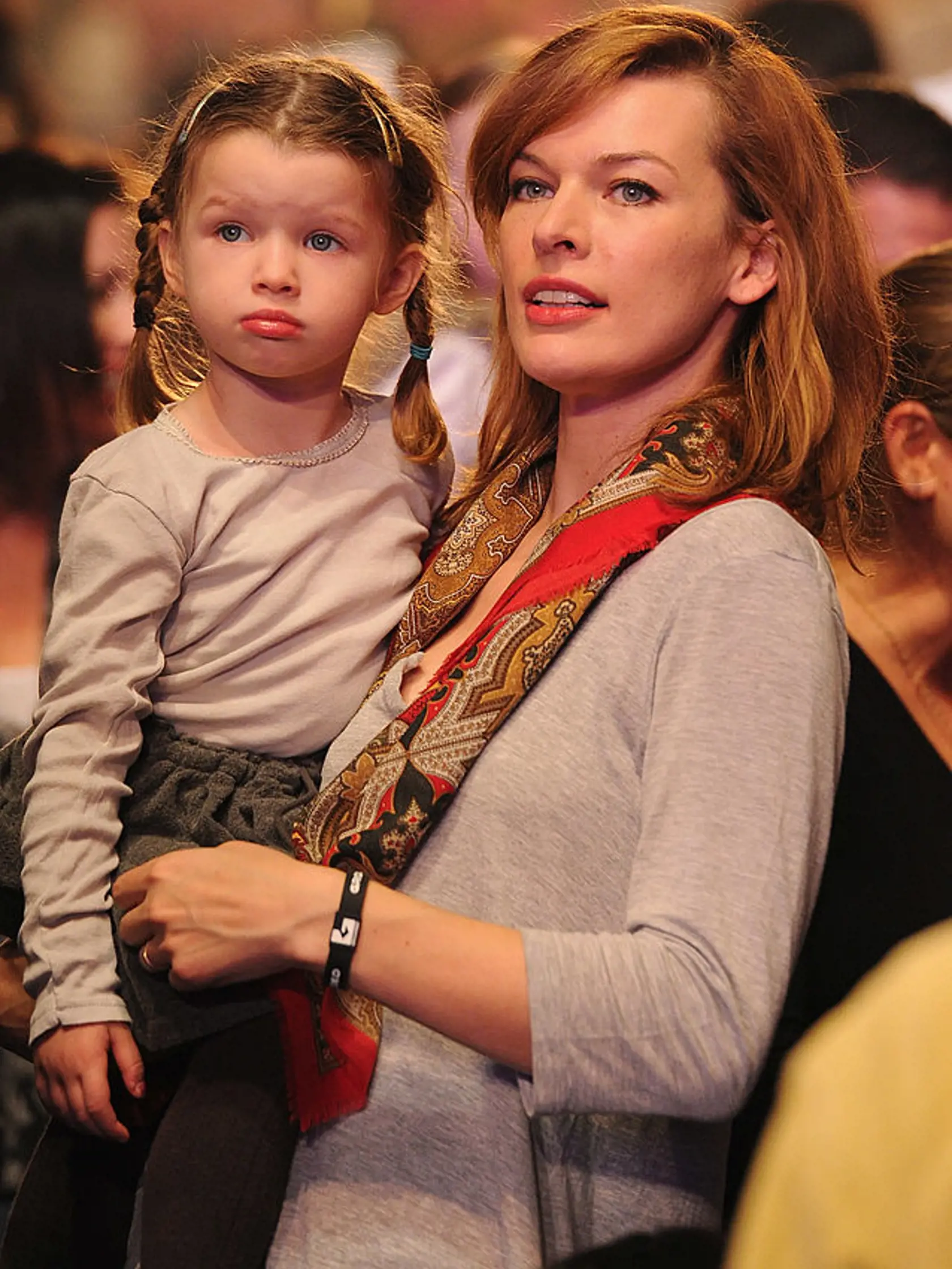 Milla Jovovich s dcérou Ever na foto z roku 2010